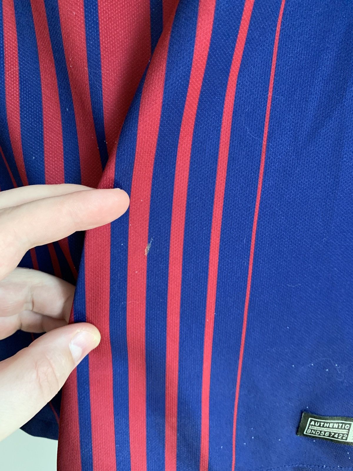 Nike Barcelona 2017 Home Football Shirt Nike Soccer Jersey Sz XS Size US S / EU 44-46 / 1 - 7 Thumbnail