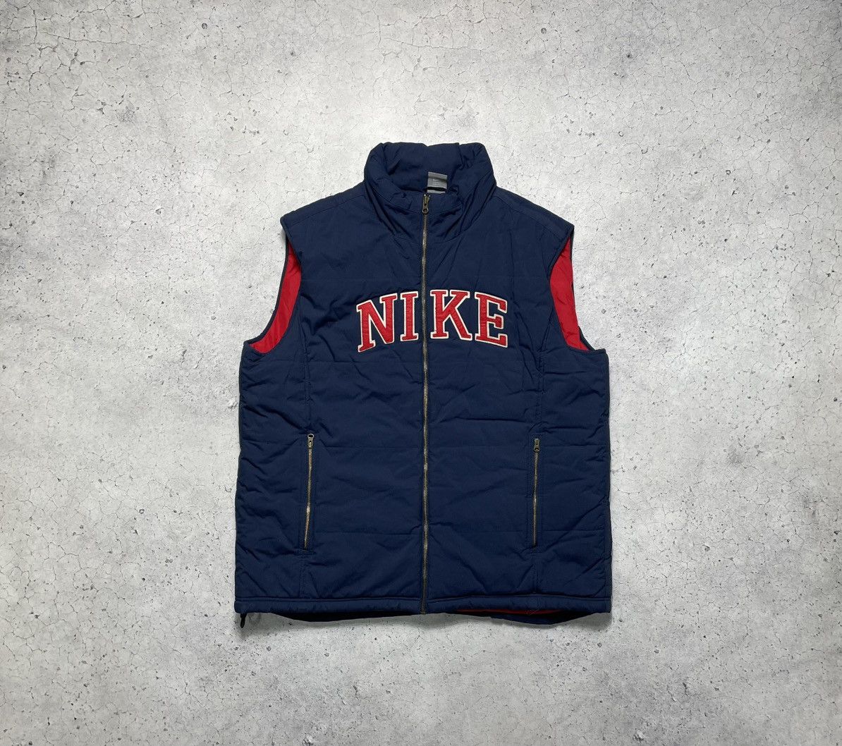 Nike Vintage Nike Down Puffer Big Logo Swoosh Vest Y2K Hype Rare Size US XL / EU 56 / 4 - 1 Thumbnail