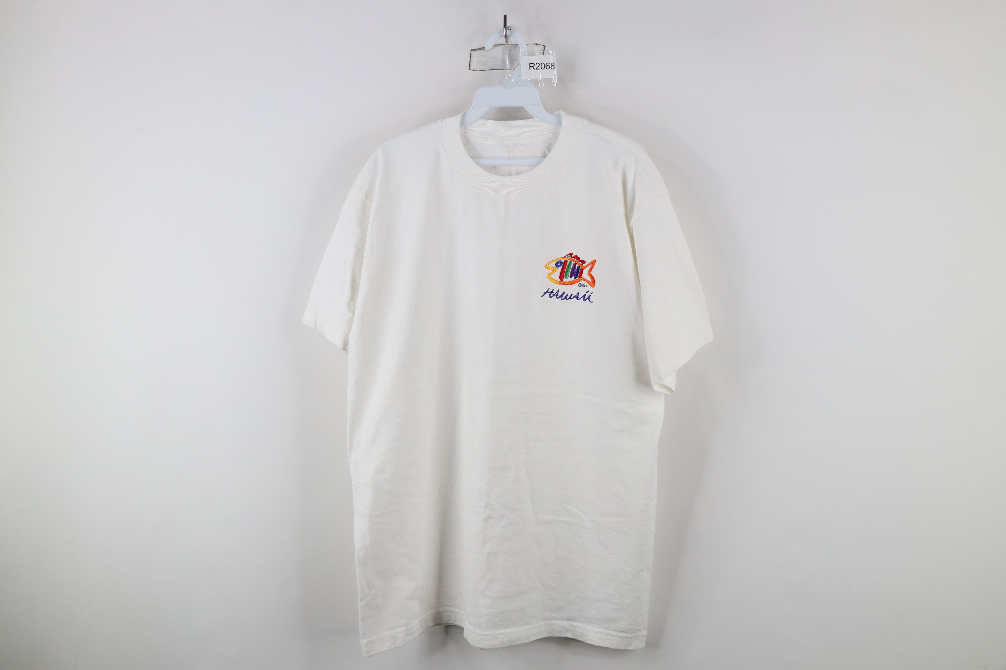 Vintage Vintage 90s Streetwear Fish Hawaii T-Shirt White Cotton Size US M / EU 48-50 / 2 - 1 Thumbnail