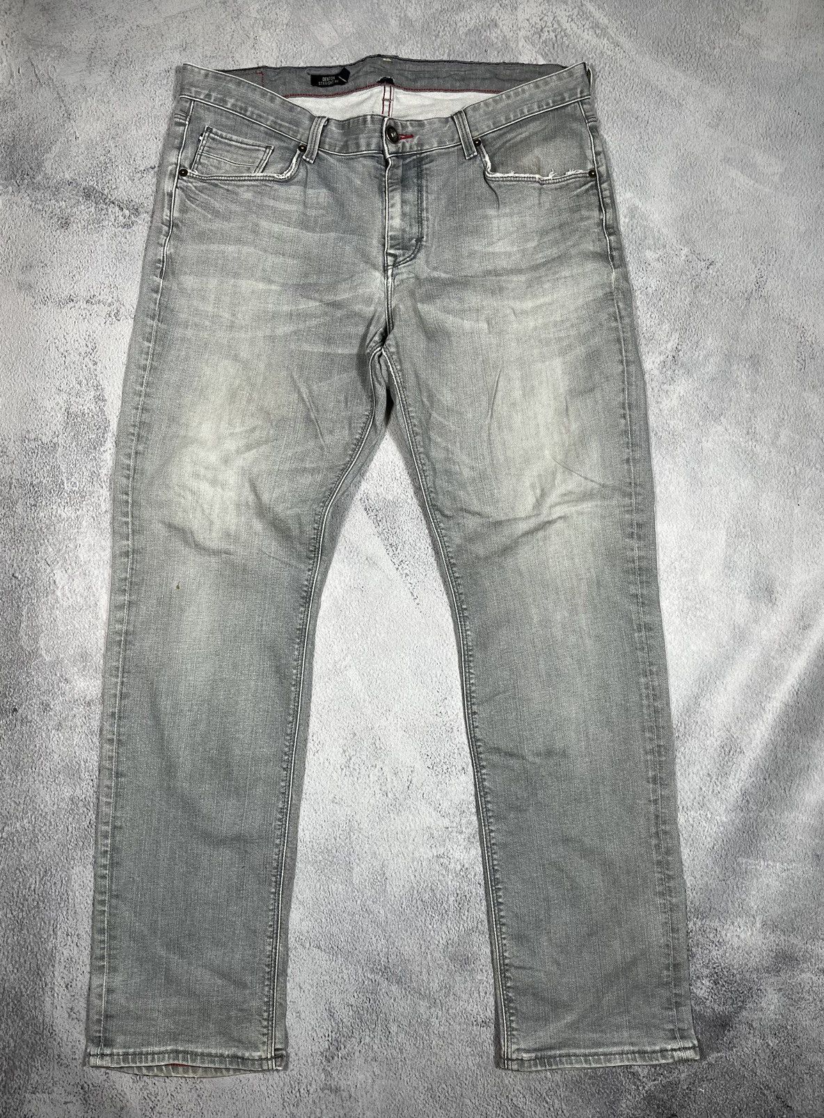 Tommy Hilfiger × Vintage Vintage Y2K Tommy Hilfiger denim jeans size 36 Size US 36 / EU 52 - 1 Thumbnail