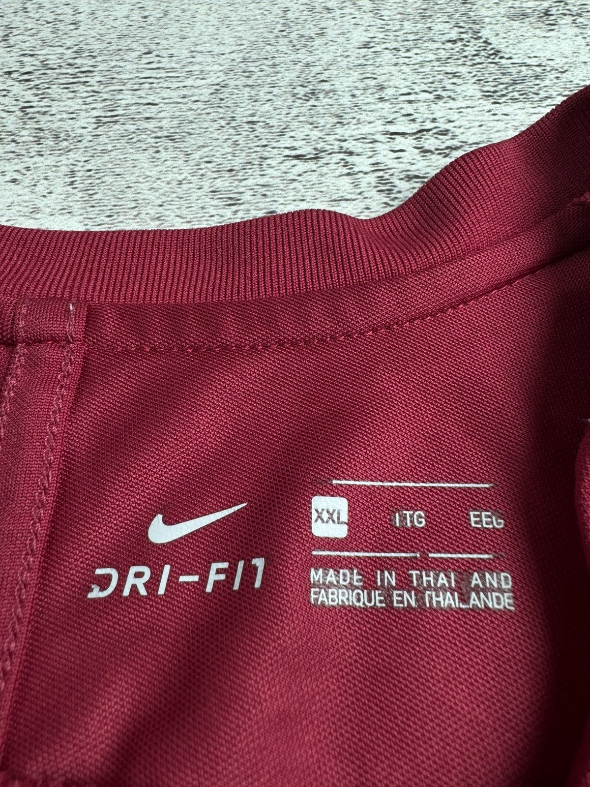 Nike Atletico Madrid Training Home 2016 2017 Red Nike Soccer Football Shirt Jersey Size US XXL / EU 58 / 5 - 9 Thumbnail