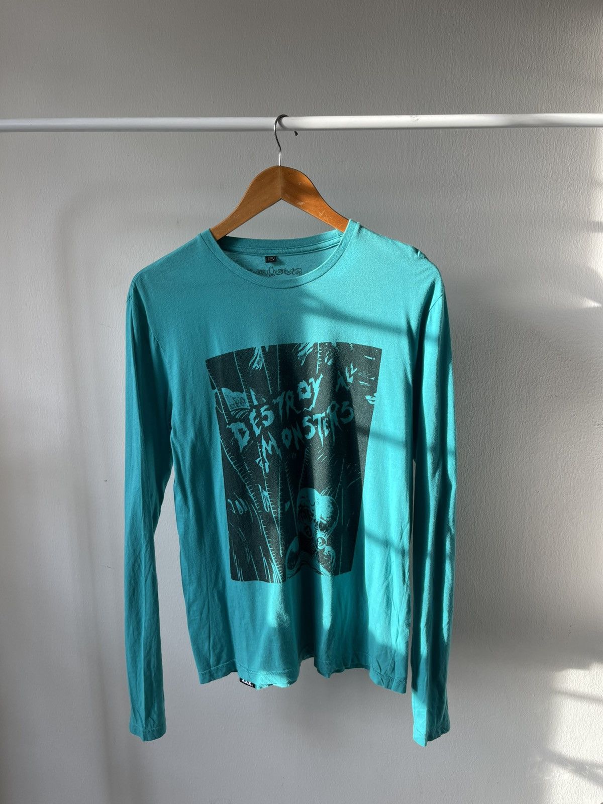 Hysteric Glamour 2006 Hysteric Glamour X Destroy Monsters Long Sleeve Size US M / EU 48-50 / 2 - 2 Thumbnail