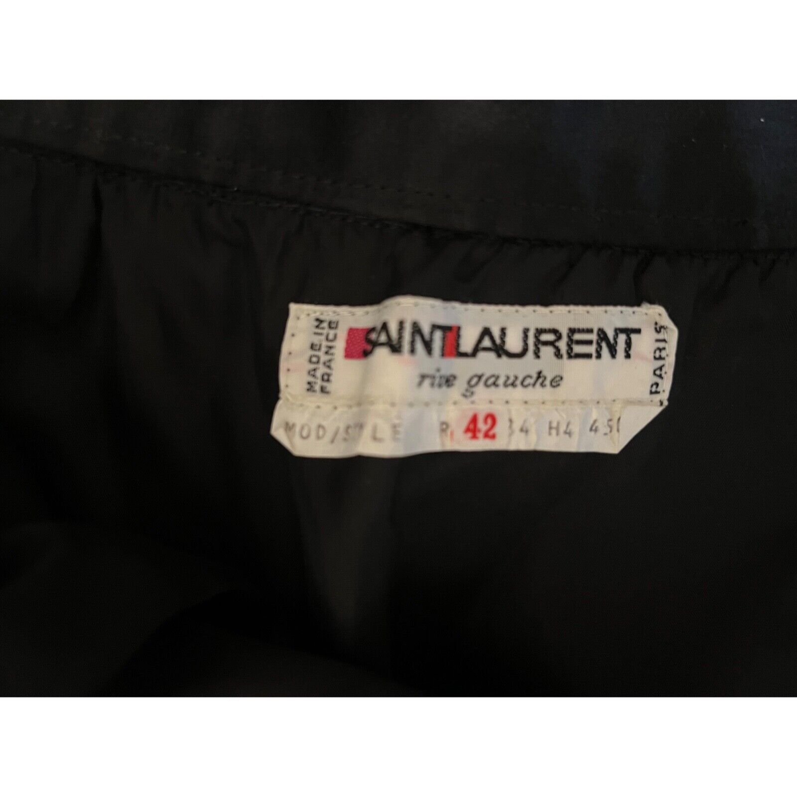 Saint Laurent Paris SAINT LAURENT RIVE GAUCHE BLACK SATIN SKIRT Sz: 42 Size 25" / US 0 / IT 36 - 8 Thumbnail