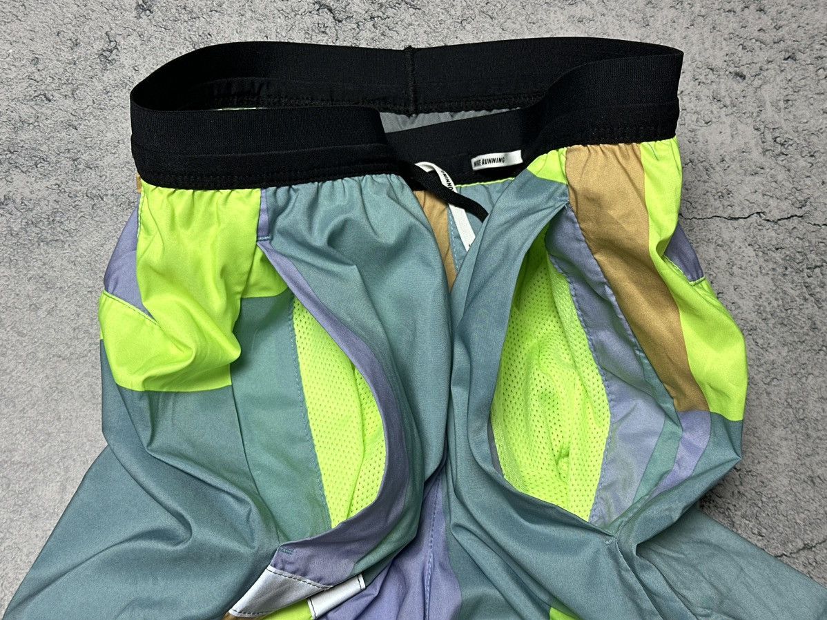 Nike Nike Wild Run Patchwork Set Jacket + Shorts Suit Size US M / EU 48-50 / 2 - 19 Thumbnail