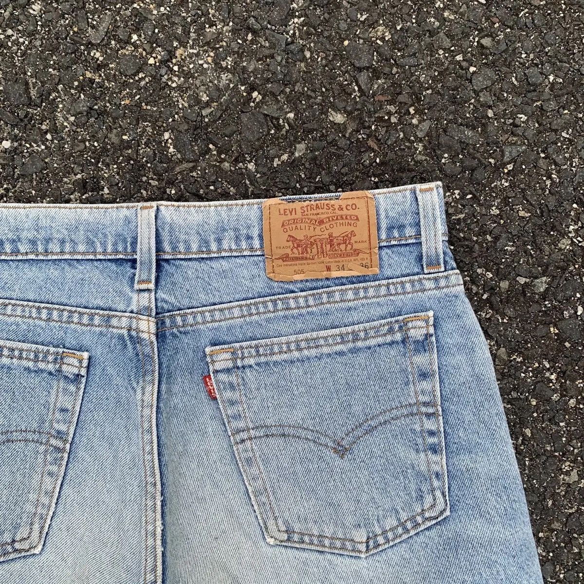 Levi's 💥 Distressed Denim Vtg Levi’s Light Wash Jeans Faded Pants Size US 32 / EU 48 - 13 Thumbnail