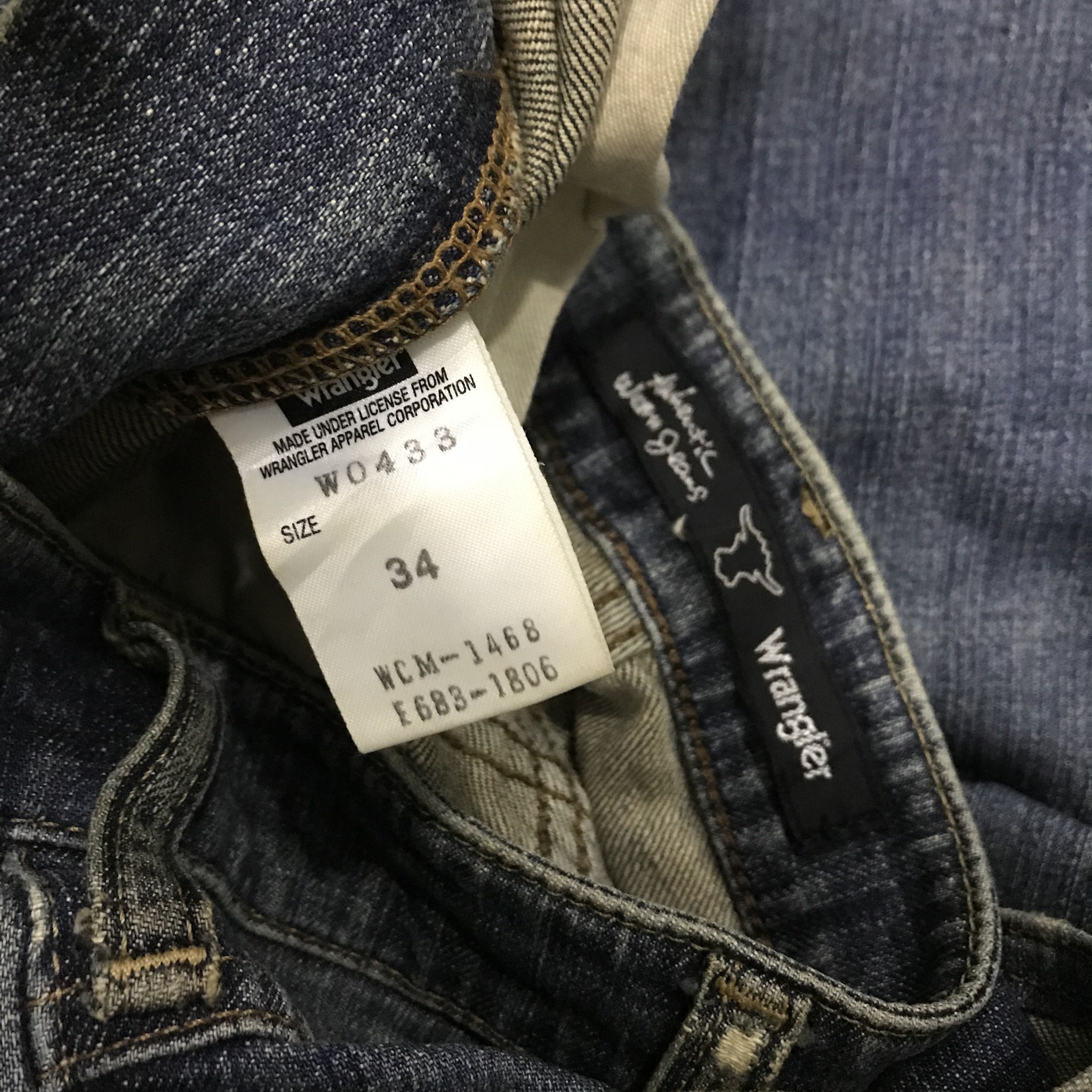 Wrangler Vintage Wrangler Japan Distressed Blue Straight Leg Jeans Size US 34 / EU 50 - 13 Thumbnail