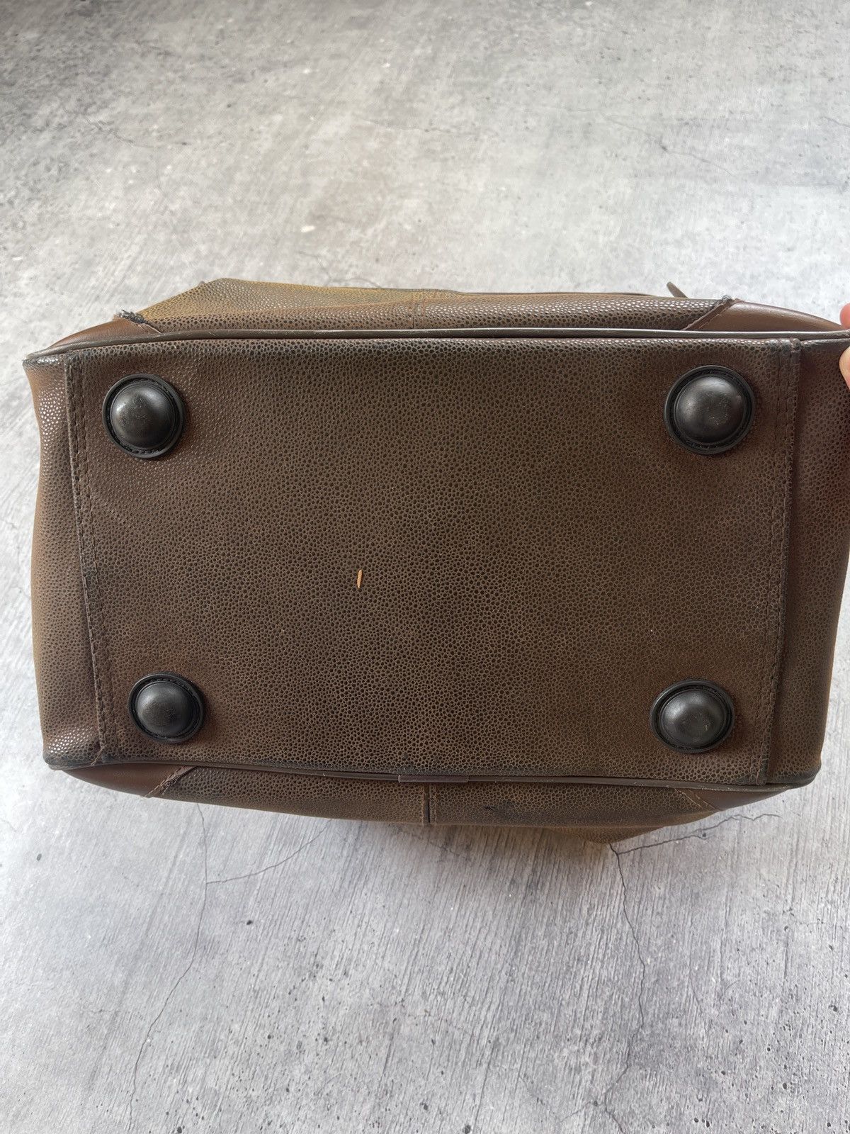 Genuine Leather Rare Kangol Heavy Leather Crossbody Slingbag / Backpack Size ONE SIZE - 6 Thumbnail