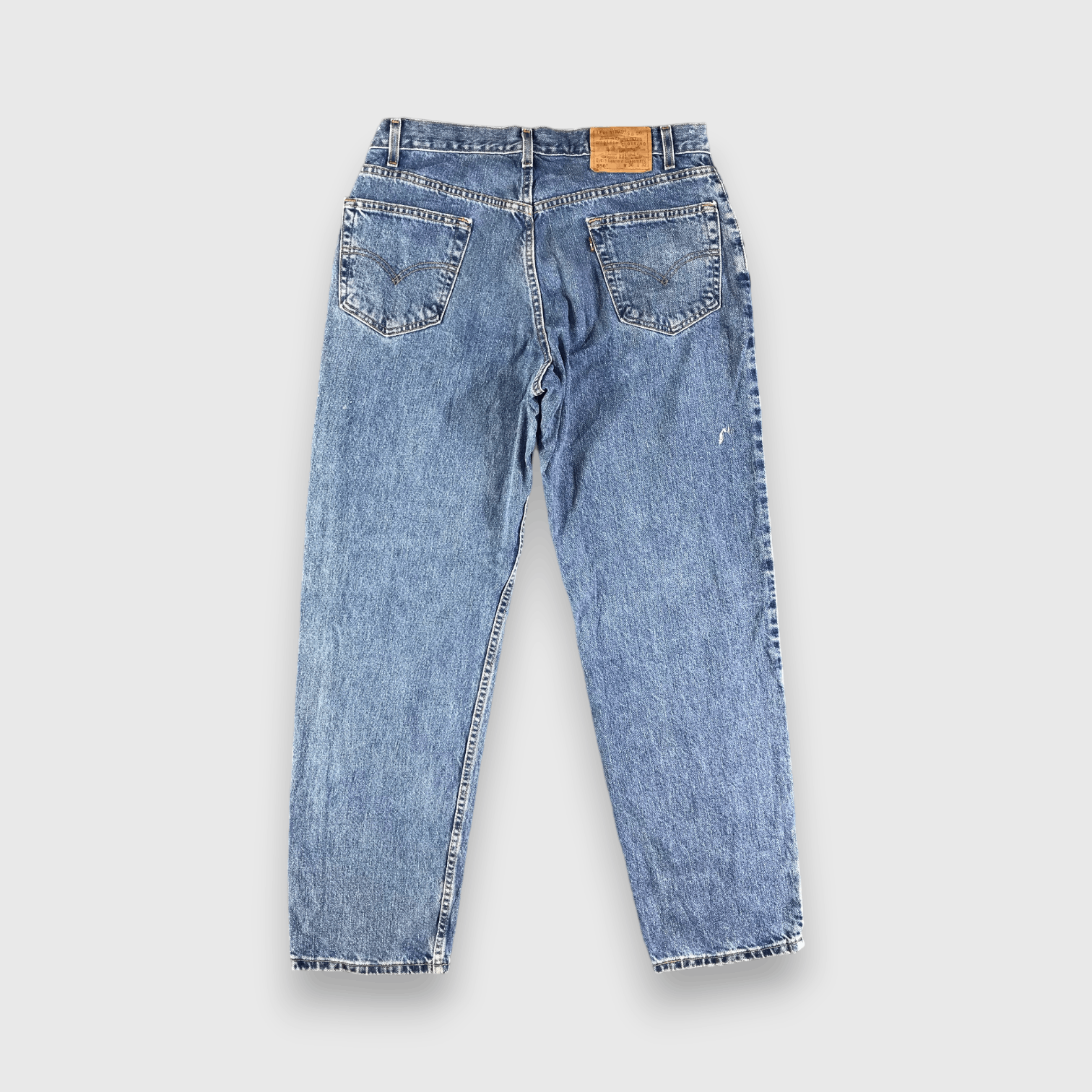 Levi's Vintage 90s Blue Wash Levis 550 Jeans-J3120 Size US 36 / EU 52 - 2 Thumbnail