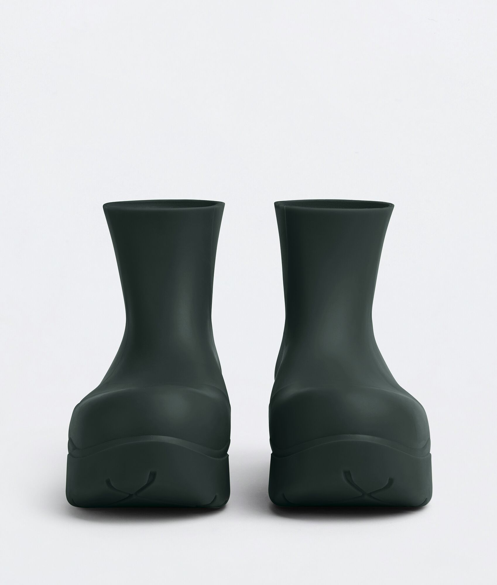 Bottega Veneta o1lf3ng10625 Puddle Ankle Boots in Inkwell Size US 10 / IT 40 - 2 Thumbnail