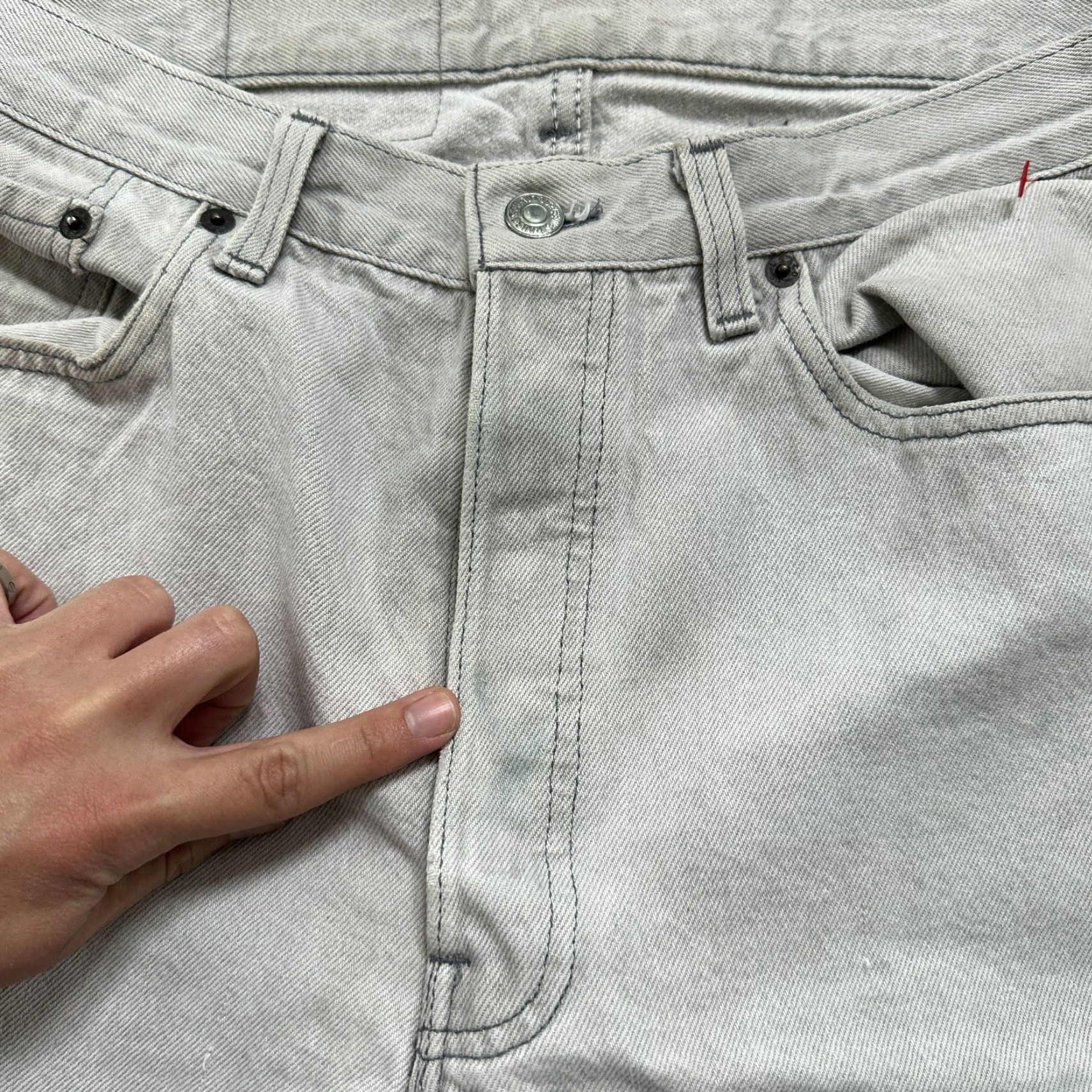 Levi's VINTAGE Levi's 501 Jeans Men 34x32 Grey Wash Button Fly 90s Straight Cotton Denim USA Tag XX Act 31x31 Classic Fit Size US 34 / EU 50 - 7 Thumbnail
