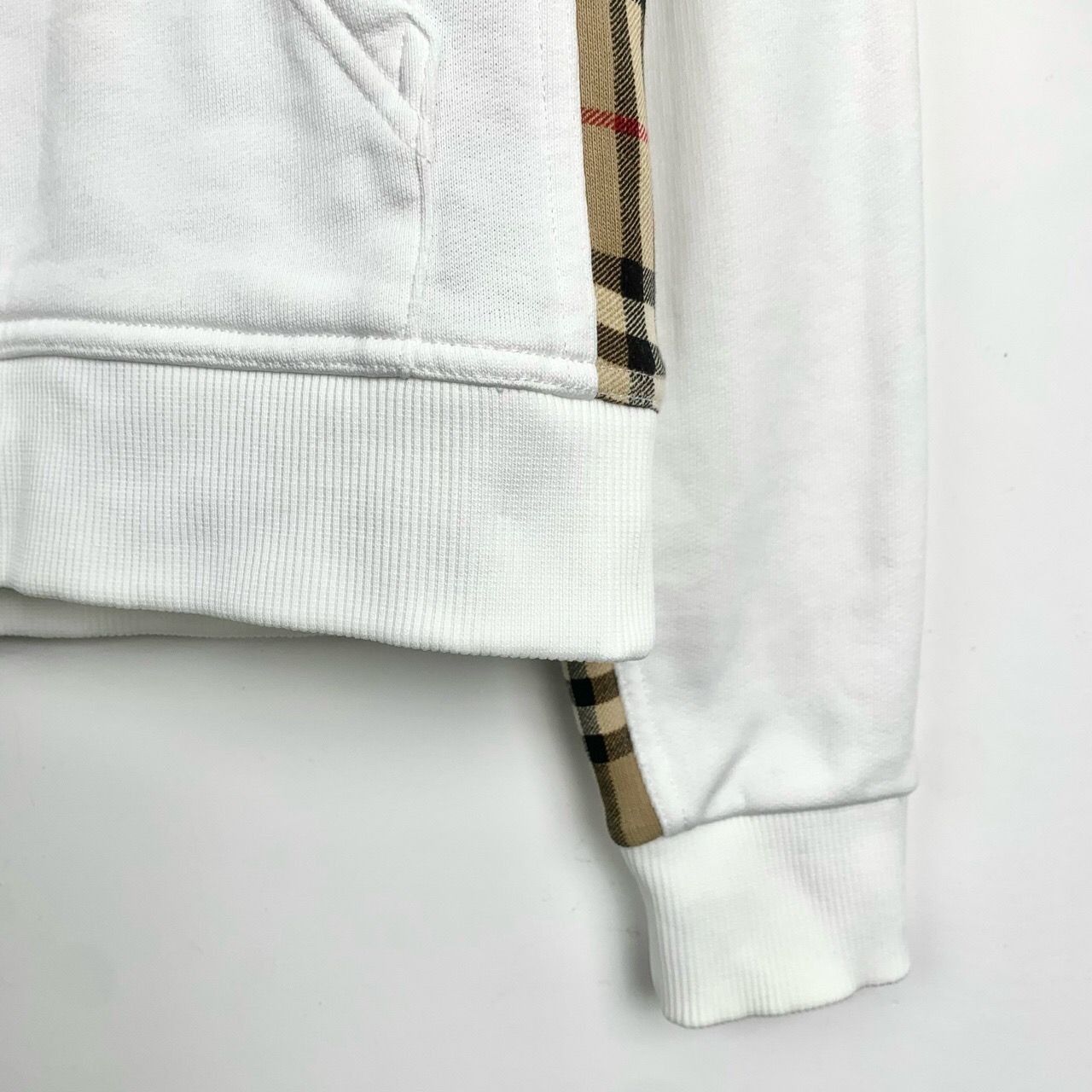 Burberry Burberry Check Patchwork White Hoodie with Long Sleeves (Siz Size XS / US 0-2 / IT 36-38 - 8 Thumbnail