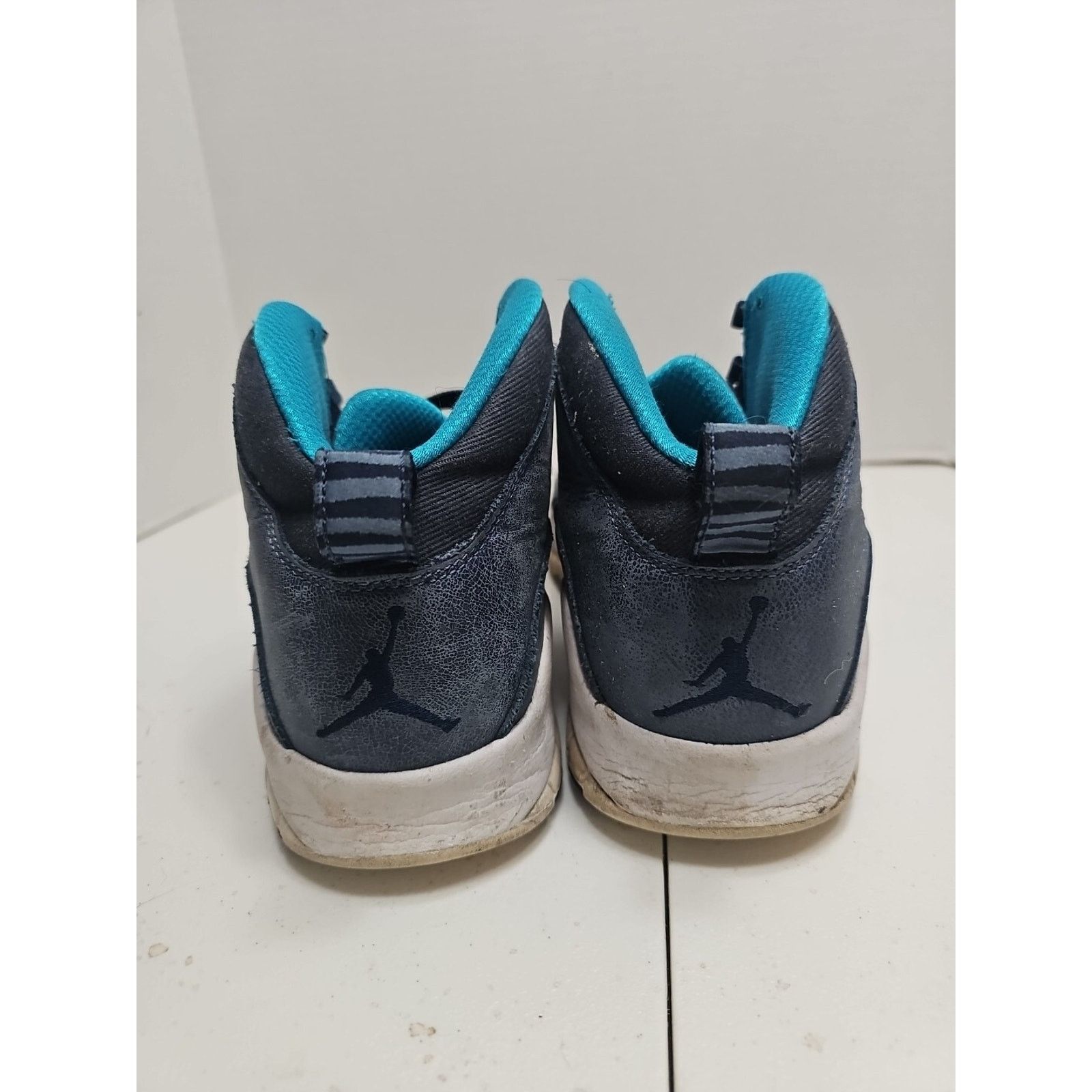 Jordan Brand Nike Air Jordan 10 X Retro LA Los Angeles Size 10 2016 3 Men Size US 10 / EU 43 - 5 Thumbnail