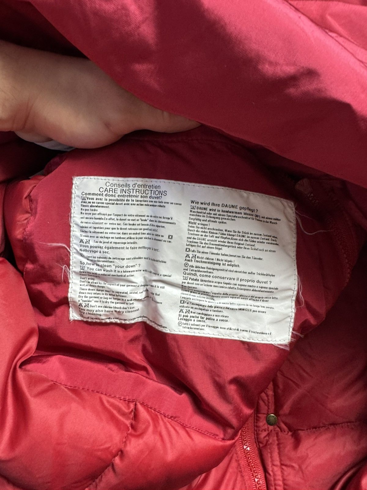 Moncler Vintage Moncler Grenoble Red Long Puffer Jacket Size US XL / EU 56 / 4 - 11 Thumbnail