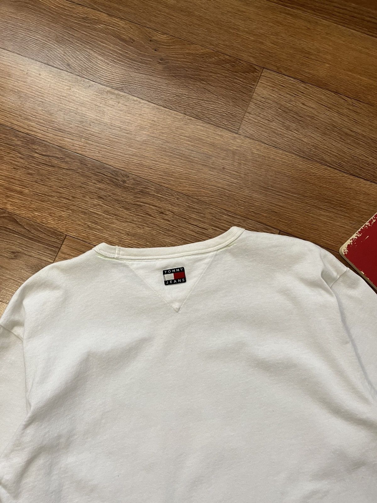 Tommy Hilfiger Tommy Hilfiger Big Logo Gorpcore Streetwear T Shirt Size US M / EU 48-50 / 2 - 7 Thumbnail