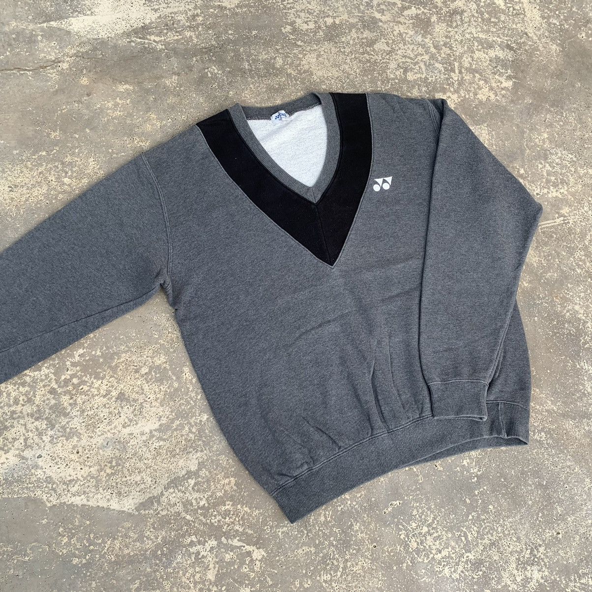Japanese Brand × Vintage Vintage 90s Yonex Vneck Sweater Size US M / EU 48-50 / 2 - 2 Thumbnail