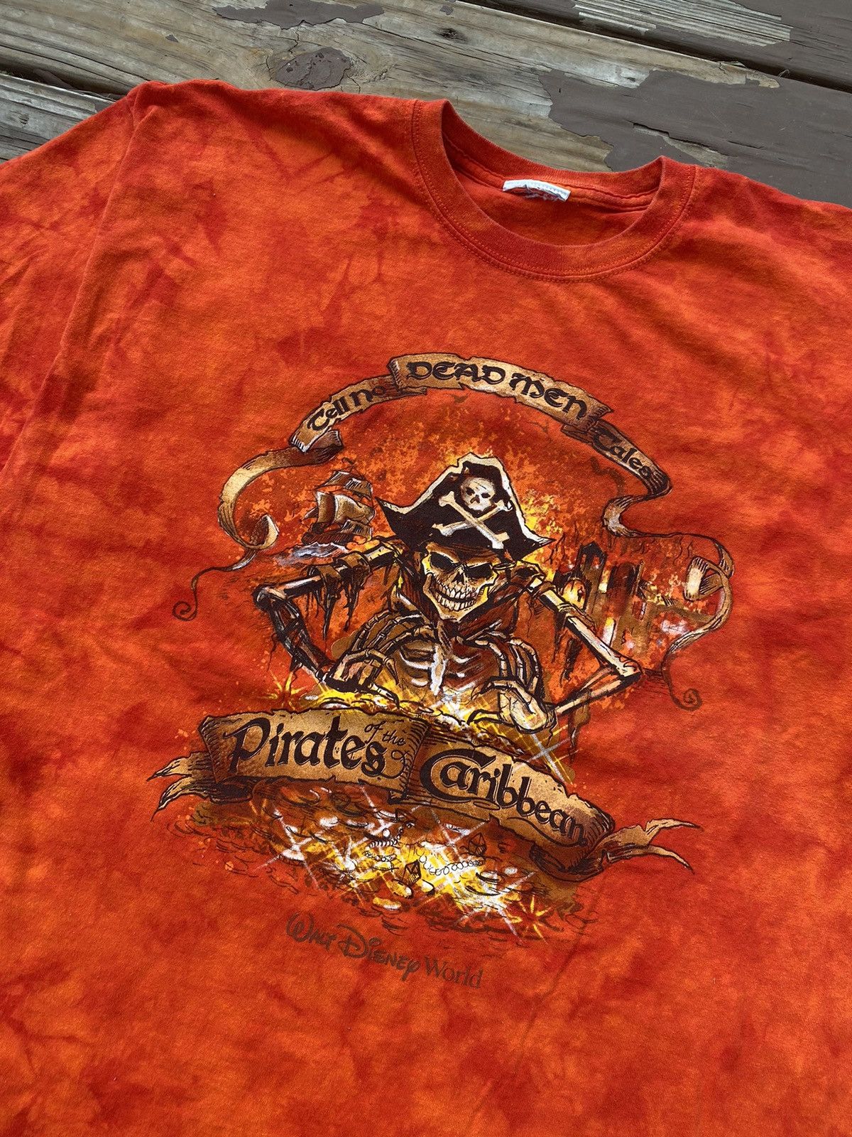 Vintage Vintage Pirates of The Caribbean Tee Size US XL / EU 56 / 4 - 5 Thumbnail