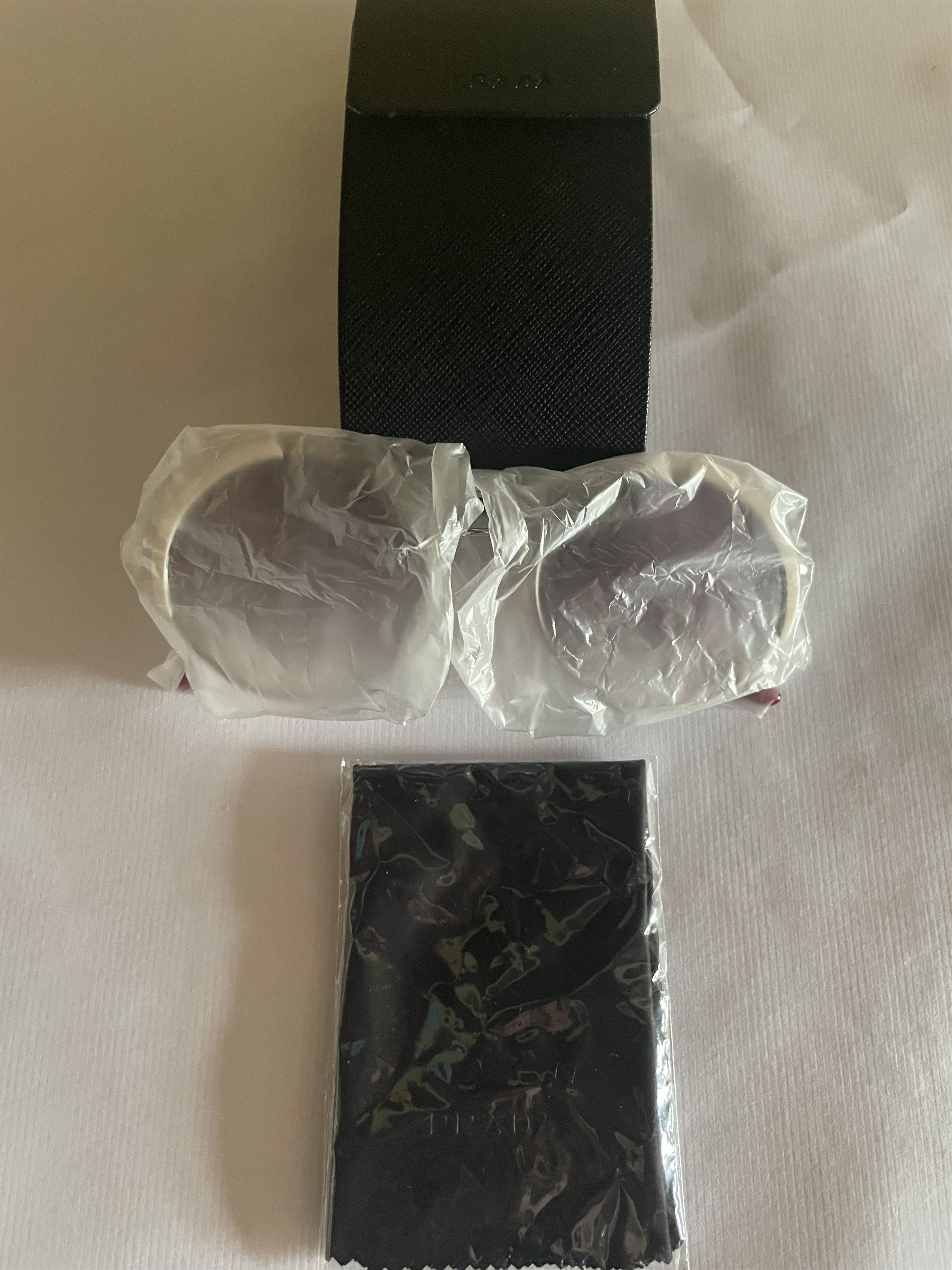 Prada PRADA Round Sunglasses SPR 55V Size ONE SIZE - 9 Thumbnail