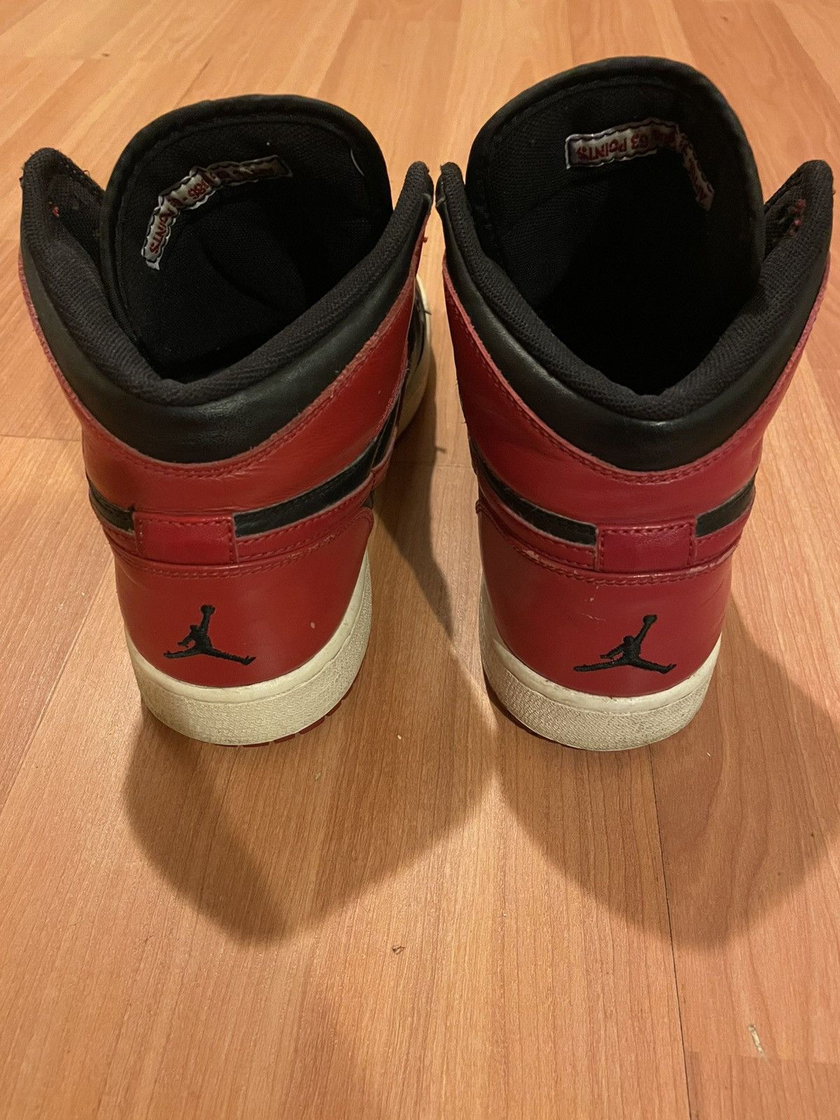 Jordan Brand Jordan 1 Bred Size US 7 / EU 40 - 3 Thumbnail