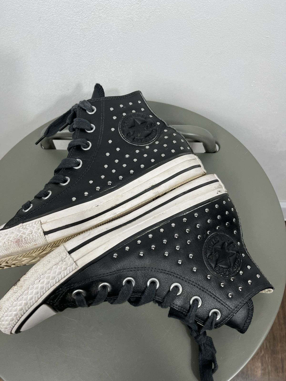 Converse Converse Chuck Taylor All Star Leather Studded High Top 37.5 Size US 7 / IT 37 - 11 Thumbnail