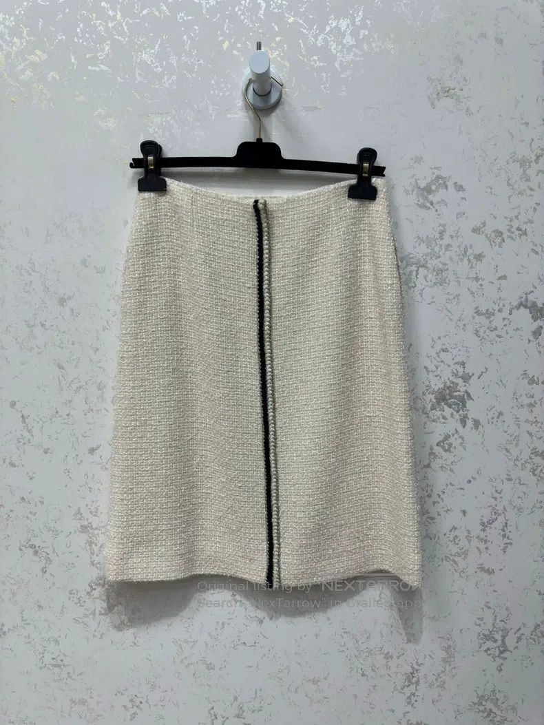 Chanel Chanel 20 Autumn and Winter High-end Handicraft Series Bei Size 24" / US 00 / IT 34 - 1 Thumbnail