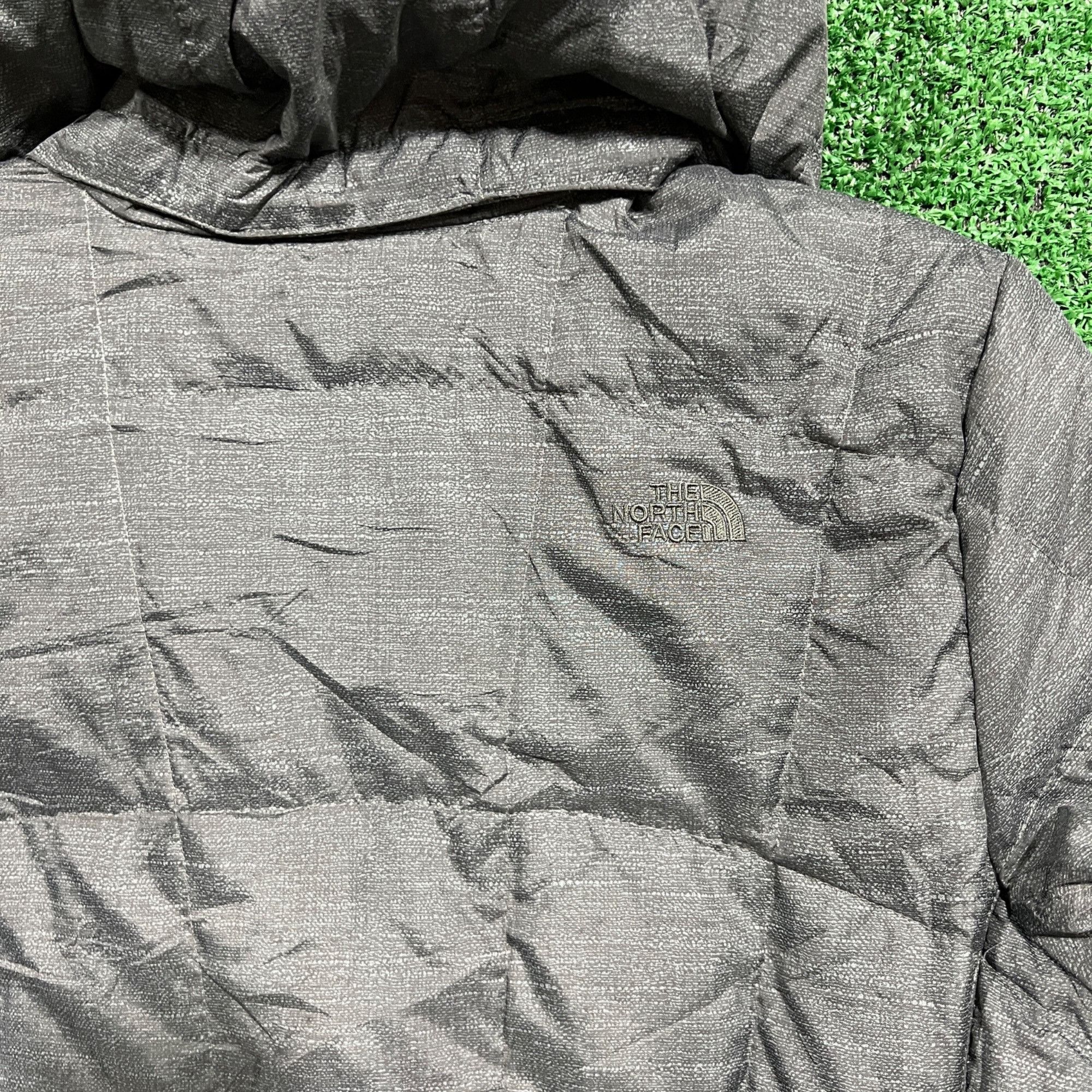 The North Face the north face parka jacket womens size large Size US L / EU 52-54 / 3 - 6 Thumbnail