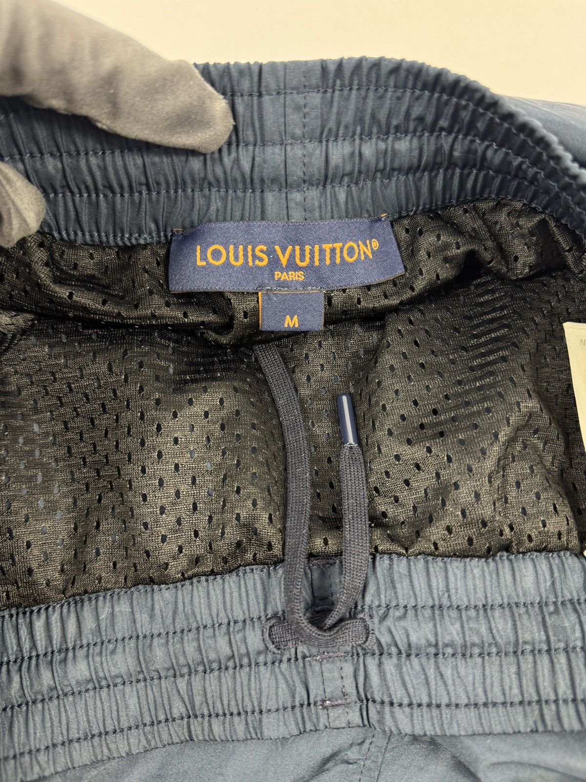 Louis Vuitton SIGNATURE BOARD SWIMSHORTS Size US 32 / EU 48 - 4 Thumbnail