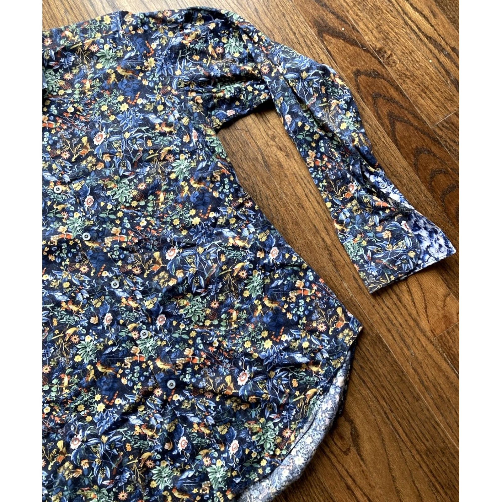 Robert Graham Robert Graham Mens Small Blue Floral Button Up Shirt Long Sleeve AOP Flip Cuff Size US S / EU 44-46 / 1 - 3 Thumbnail