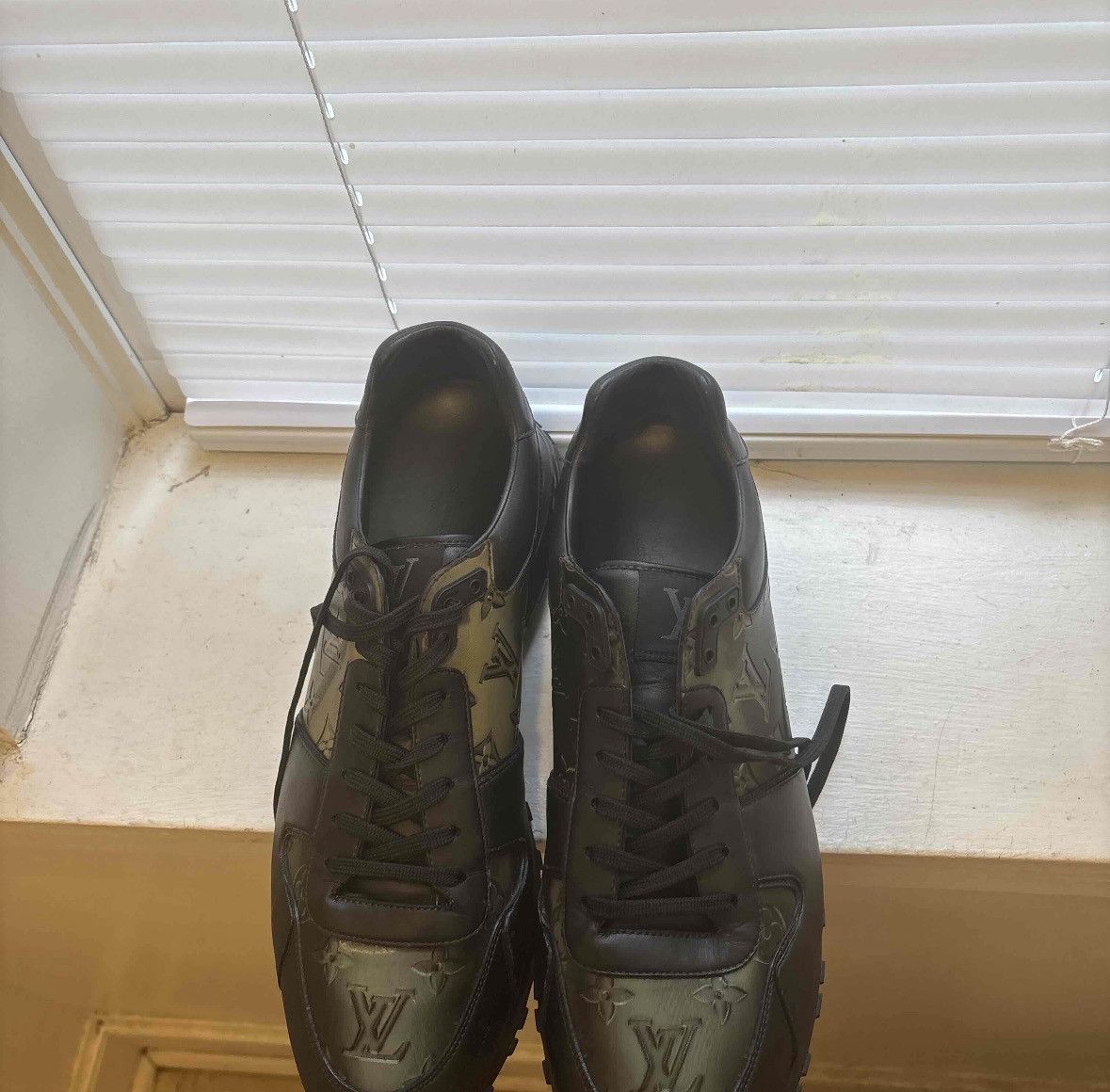 Louis Vuitton Louis Vuitton Run Away Sneaker 'Black Iridescent' Size US 11 / EU 44 - 3 Thumbnail