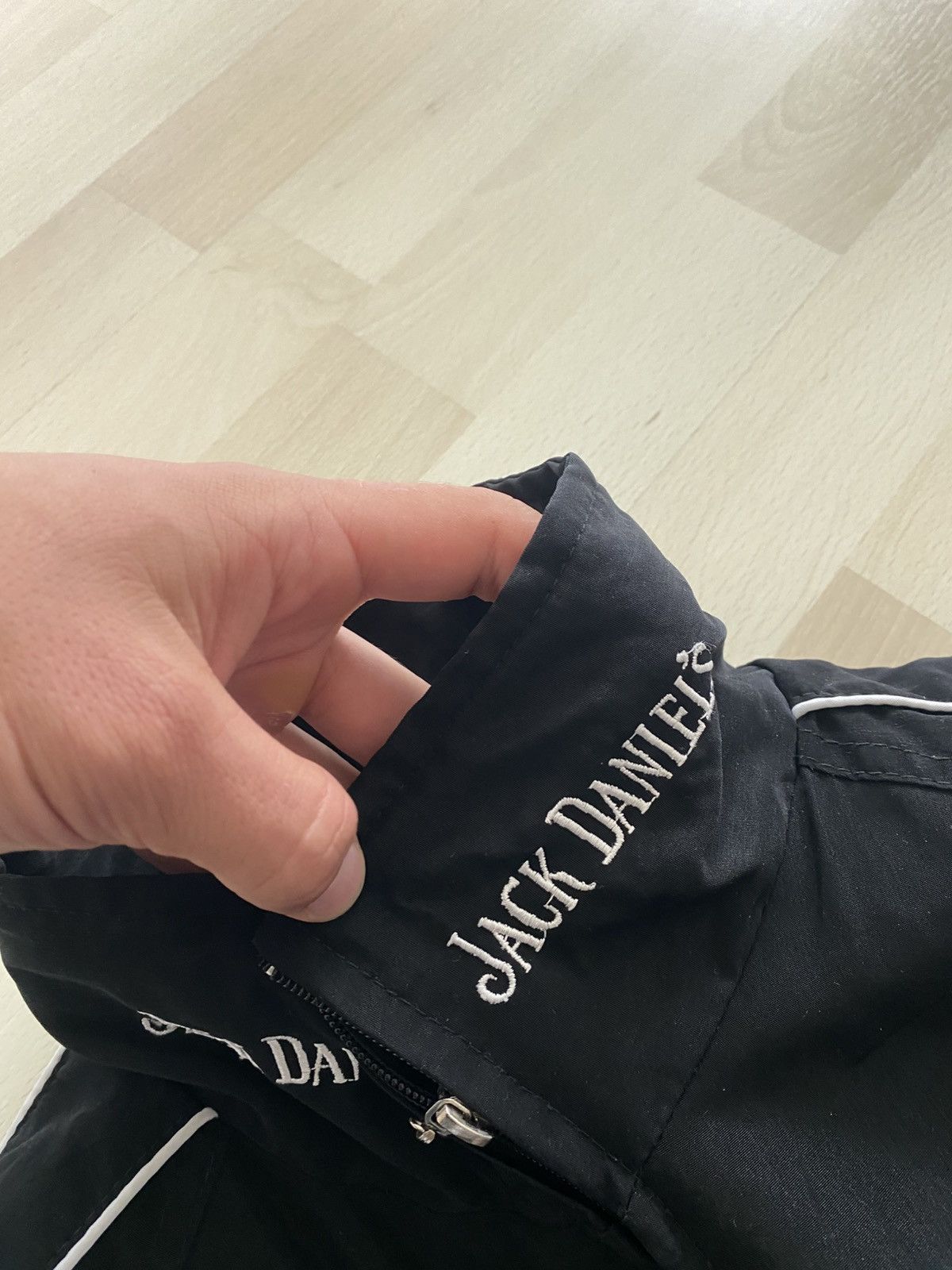Formula 1 Jack Daniels Racing Embroided Logo Bomber Jacket Size US XL / EU 56 / 4 - 6 Thumbnail