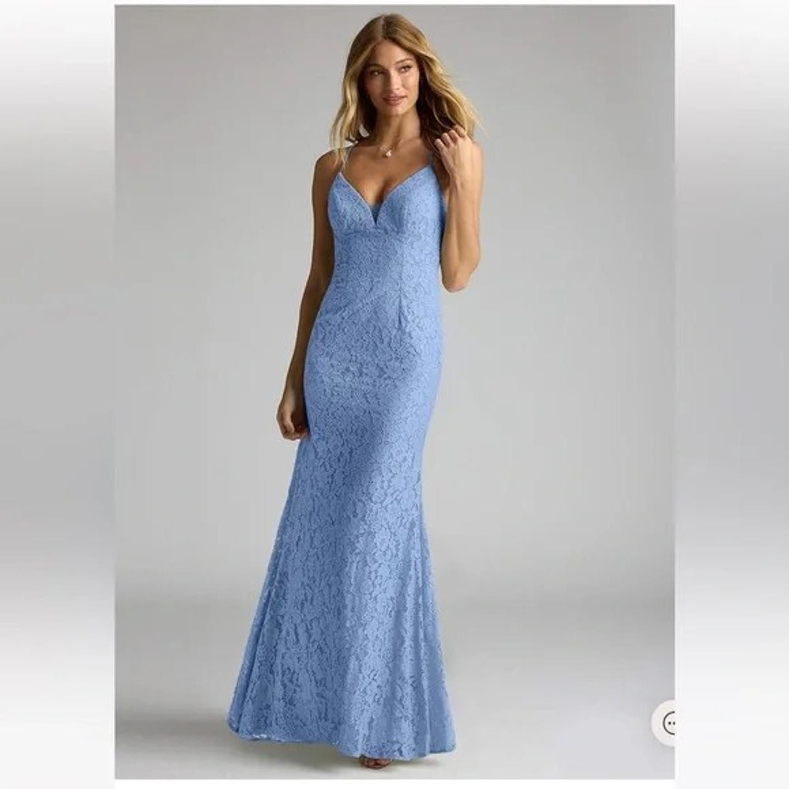 Designer Azazie Steel Blue Maldive Lace Dress - Excellent Condition Size M / US 6-8 / IT 42-44 - 1 Thumbnail