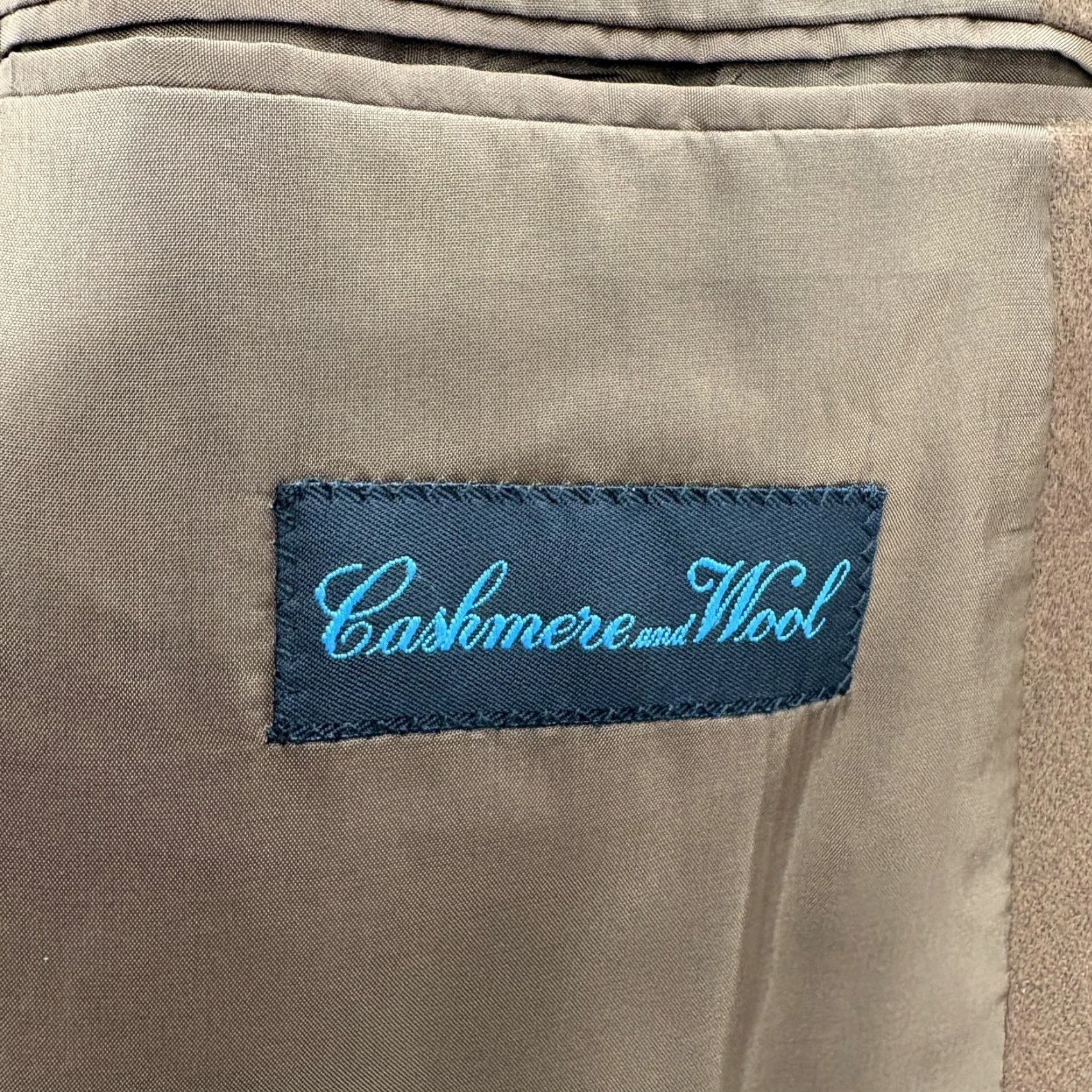 Vintage VINTAGE Flying Cross Sport Coat Jacket Mens 40R Brown Wool Cashmere 3 Button Notch Lapel Single-Breasted Italy Size US XXS / EU 40 - 4 Thumbnail