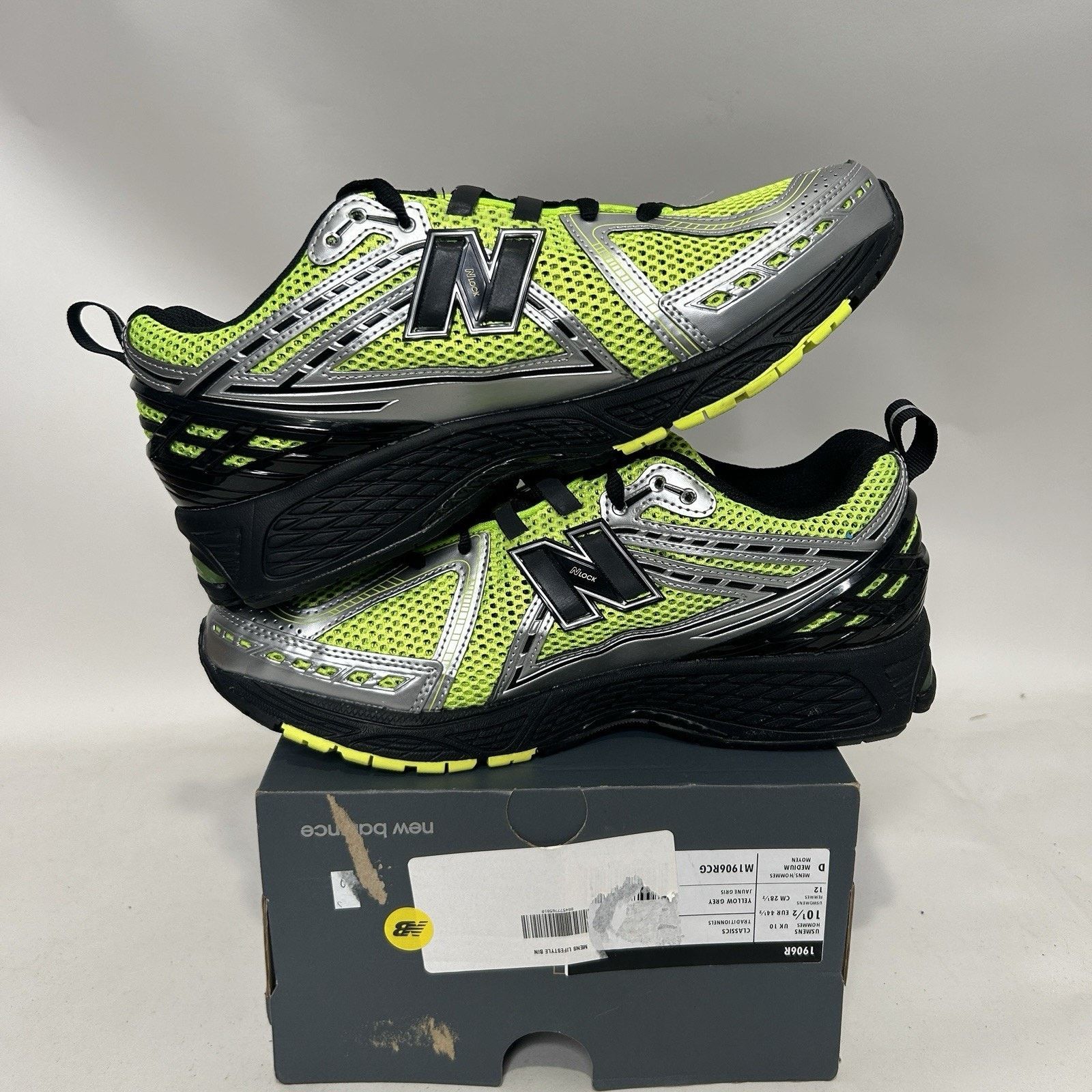New Balance New Balance 1906R “Volt Black Silver” M1906RCG Size US 10.5 / EU 43-44 - 3 Thumbnail