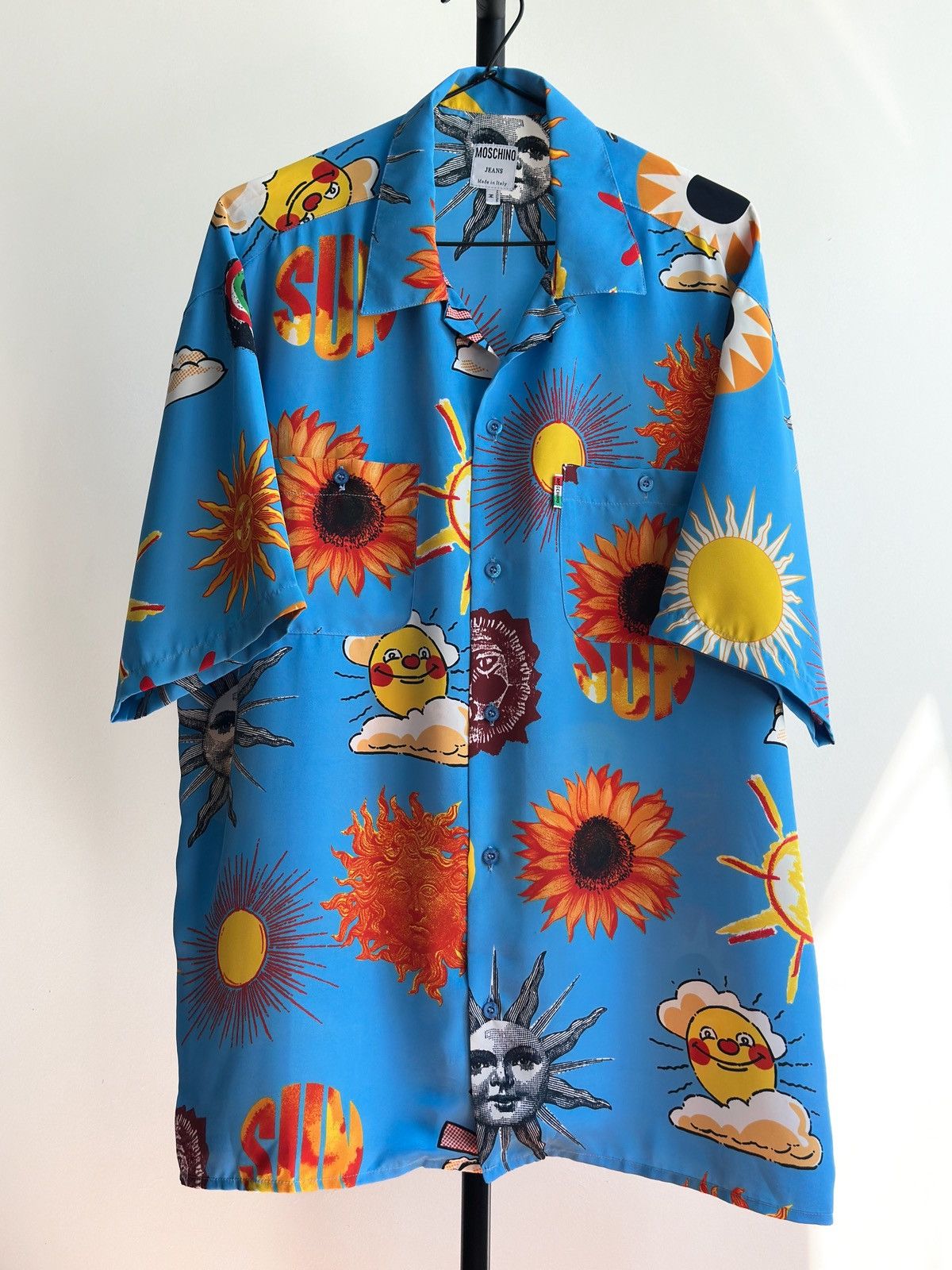 Moschino Rare Vintage 90s Moschino Jeans Sun Print Short Sleeve Shirt Size US M / EU 48-50 / 2 - 1 Thumbnail