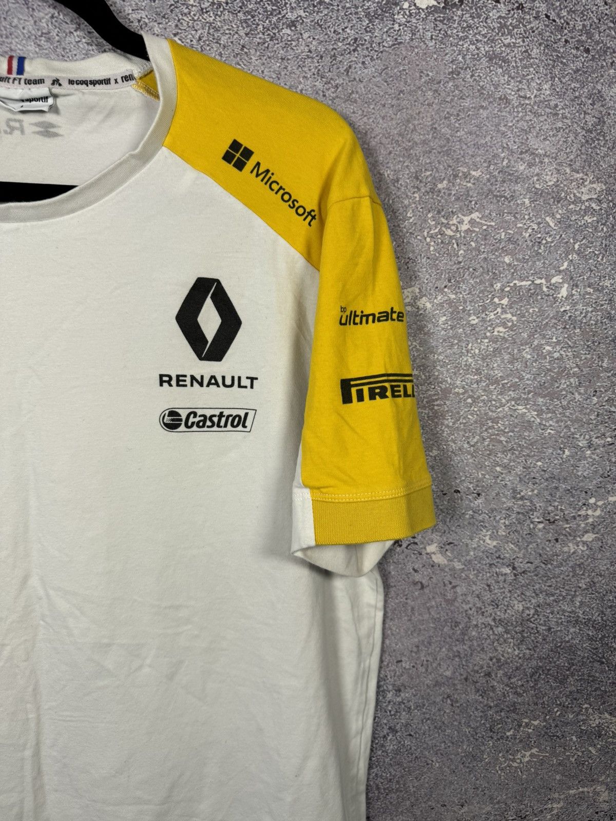 Formula 1 × Le Coq Sportif Renault F-1 Racing Team Men’s Genuine 2019 Le Coq Sportif Size US L / EU 52-54 / 3 - 4 Thumbnail