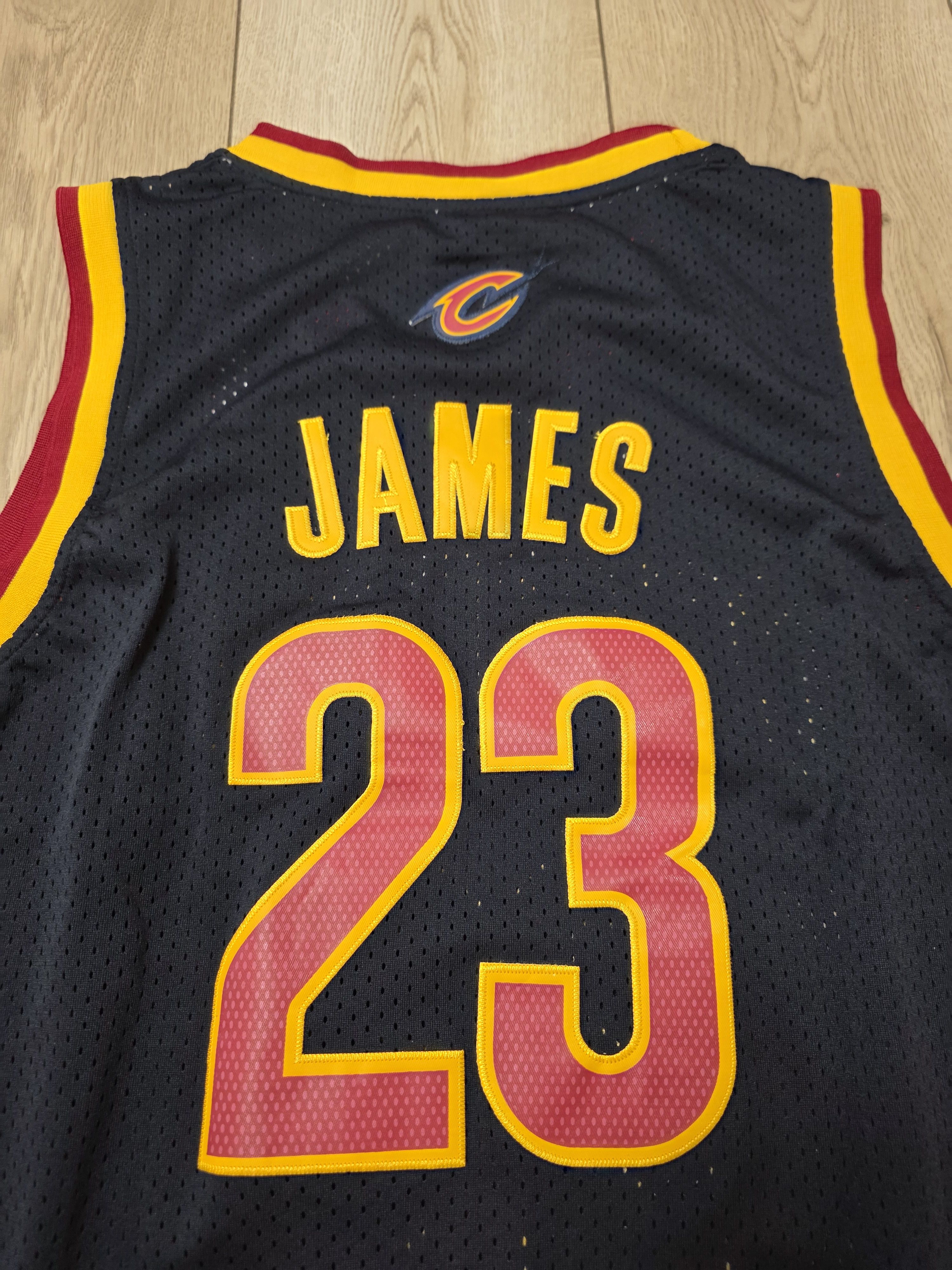 NBA CLEVELAND CAVALIERS BASKETBALL CAVS JERSEY JAMES JERSEY Size US L / EU 52-54 / 3 - 4 Thumbnail