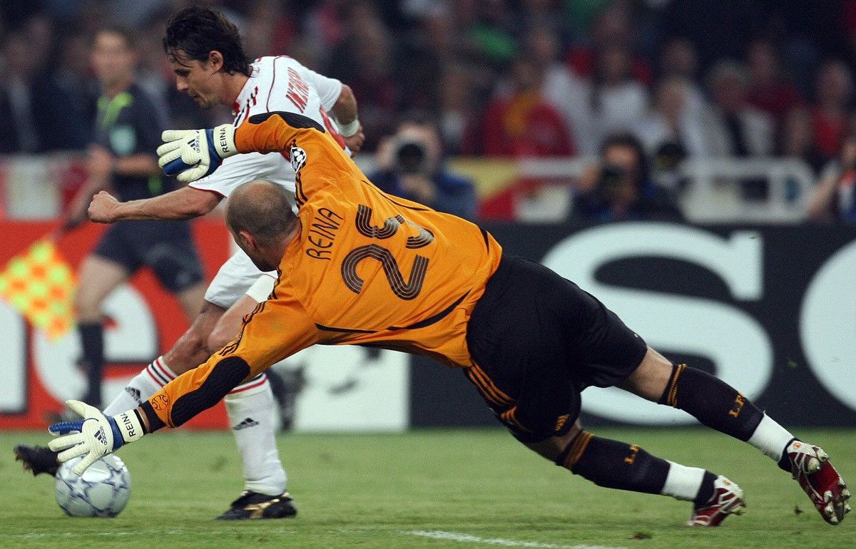 Adidas × Vintage LIVERPOOL ADIDAS 2006/2007 FOOTBALL GK SHORTS #25 REINA Size US 37 - 12 Thumbnail