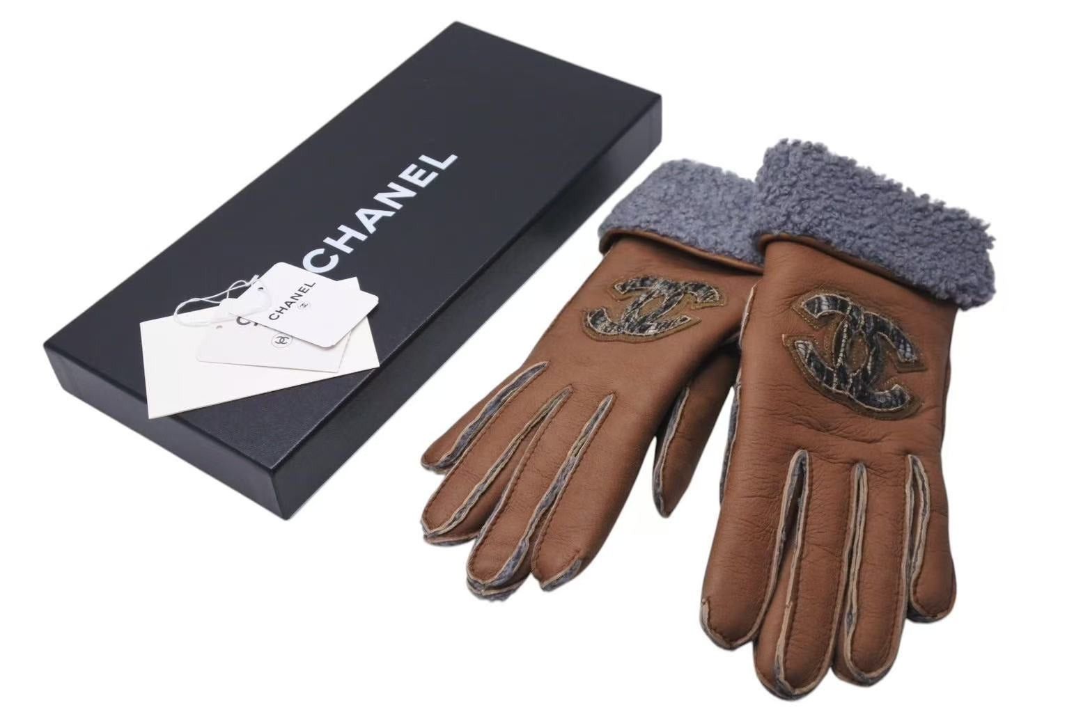 CHANEL Coco Mark Gloves 2000s Made in France