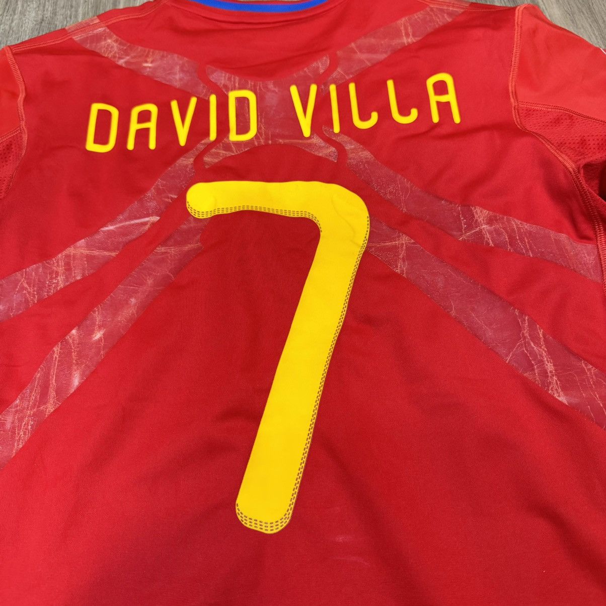 Adidas Spain 10/11 player issue home shirt #7 David Villa Size US L / EU 52-54 / 3 - 6 Thumbnail