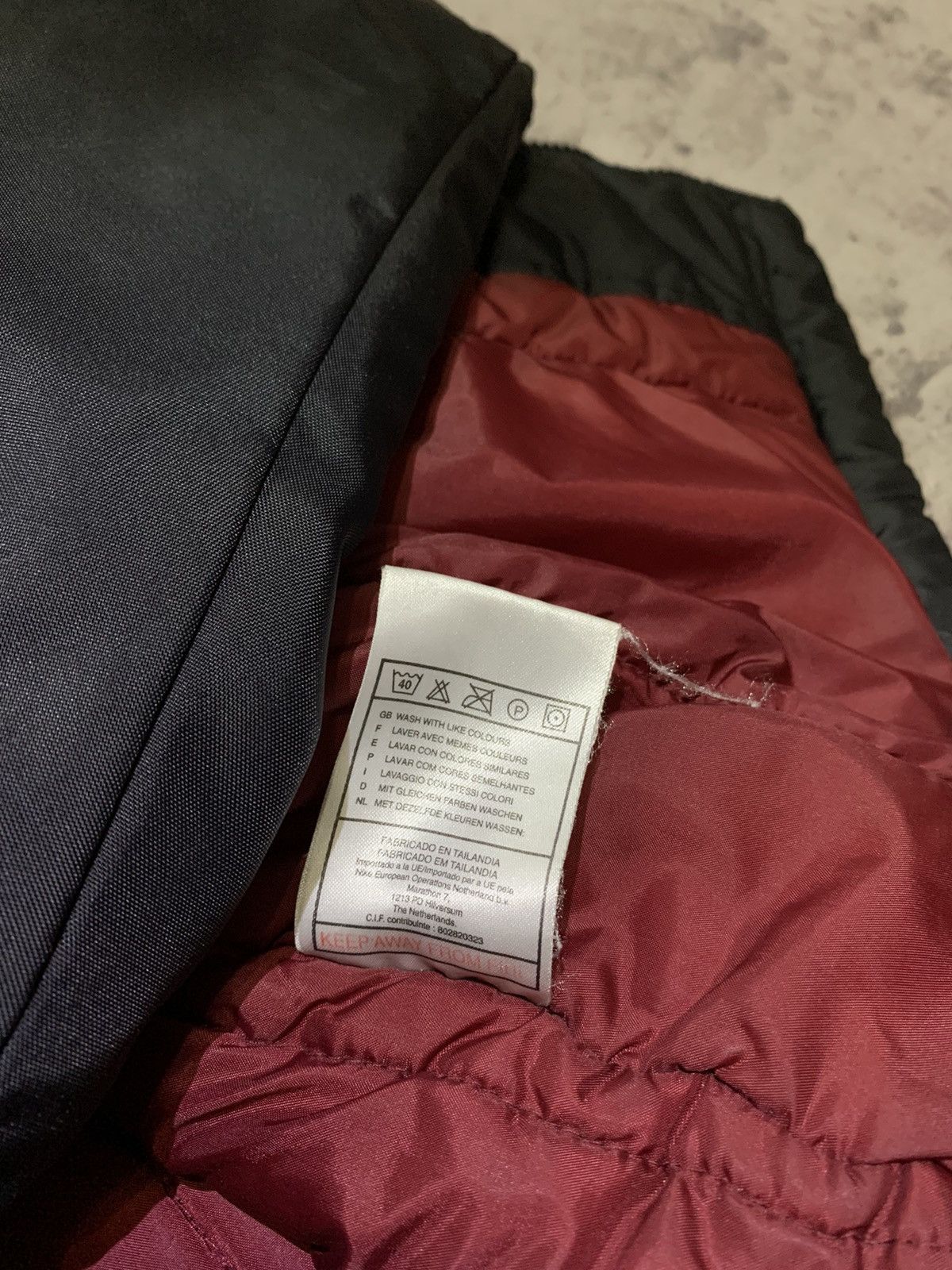 Nike × Vintage Nike Vintage Big Logo Down Jacket Size US M / EU 48-50 / 2 - 13 Thumbnail