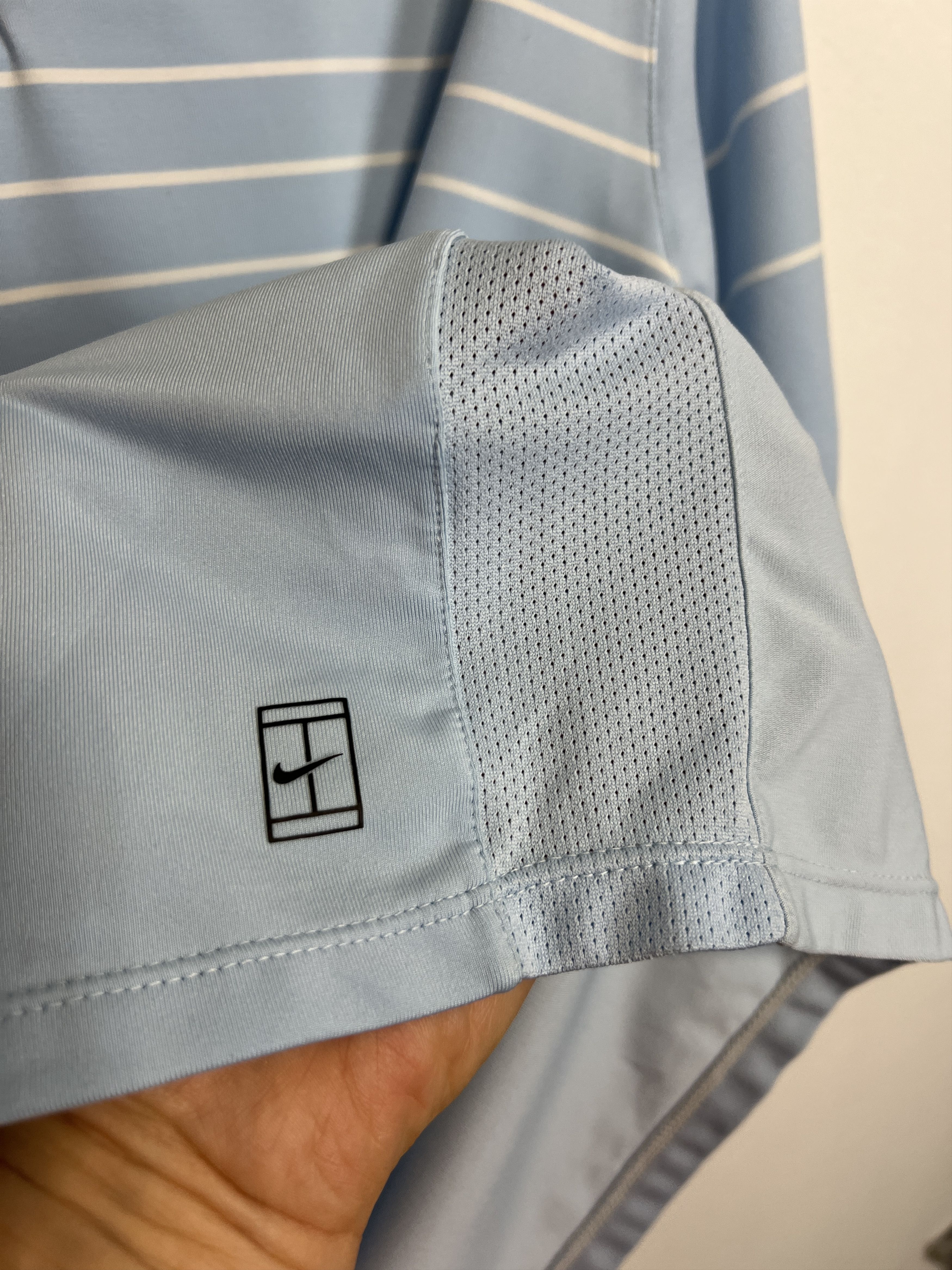 Nike 2007 Australian Open Roger Federer Court Tennis Shirt Jersey Size US L / EU 52-54 / 3 - 5 Thumbnail