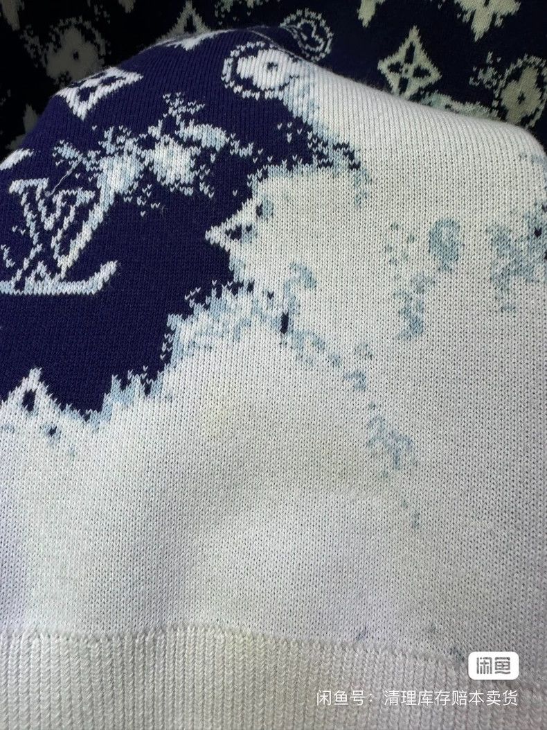 Louis Vuitton Louis Vuitton Knitted long sleeves 2502-Nextarrow Size US M / EU 48-50 / 2 - 3 Thumbnail