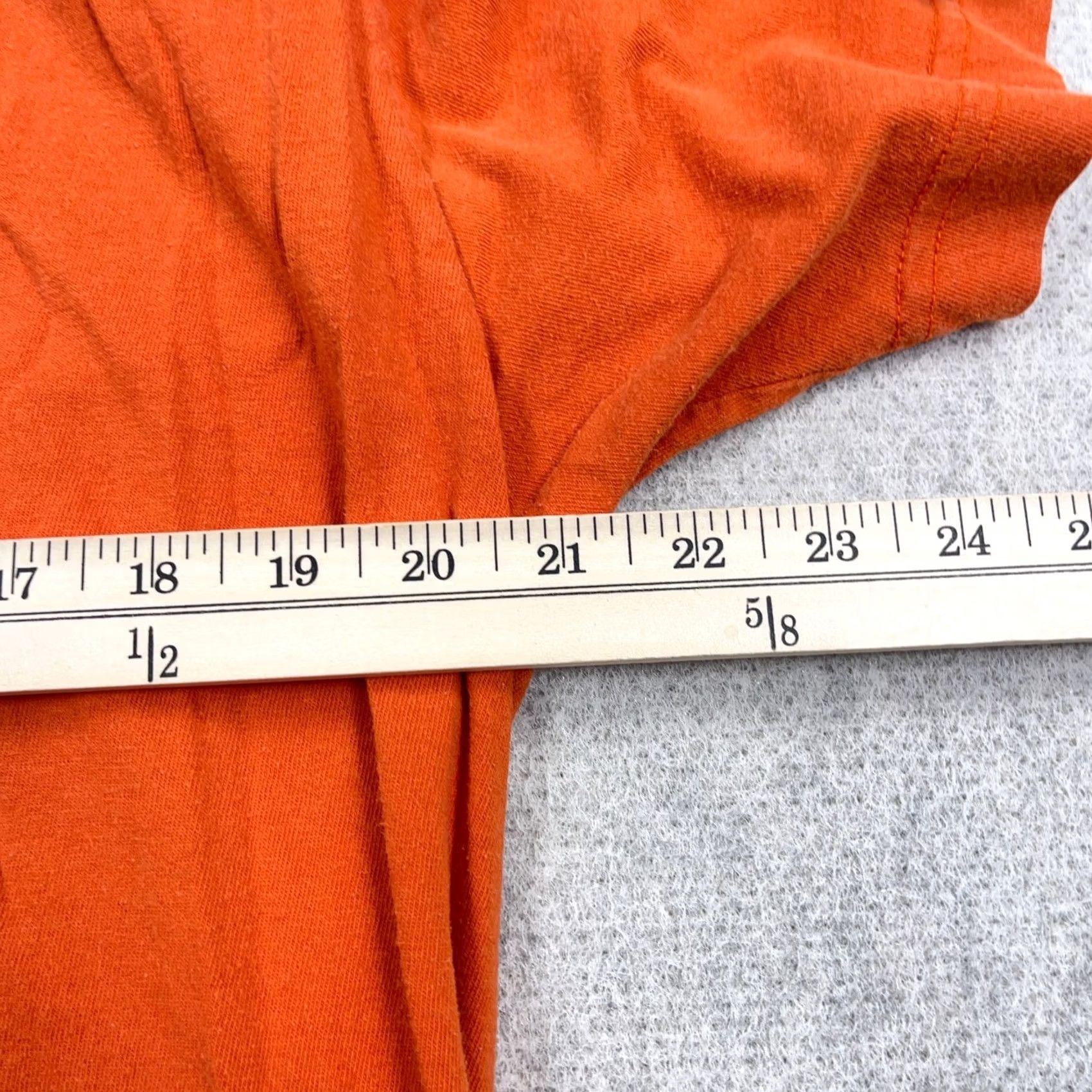 Chaps VINTAGE Chaps Shirt Mens L Orange Ralph Lauren Men Tee Spell Out Logo 90s Y2K Size US L / EU 52-54 / 3 - 7 Thumbnail