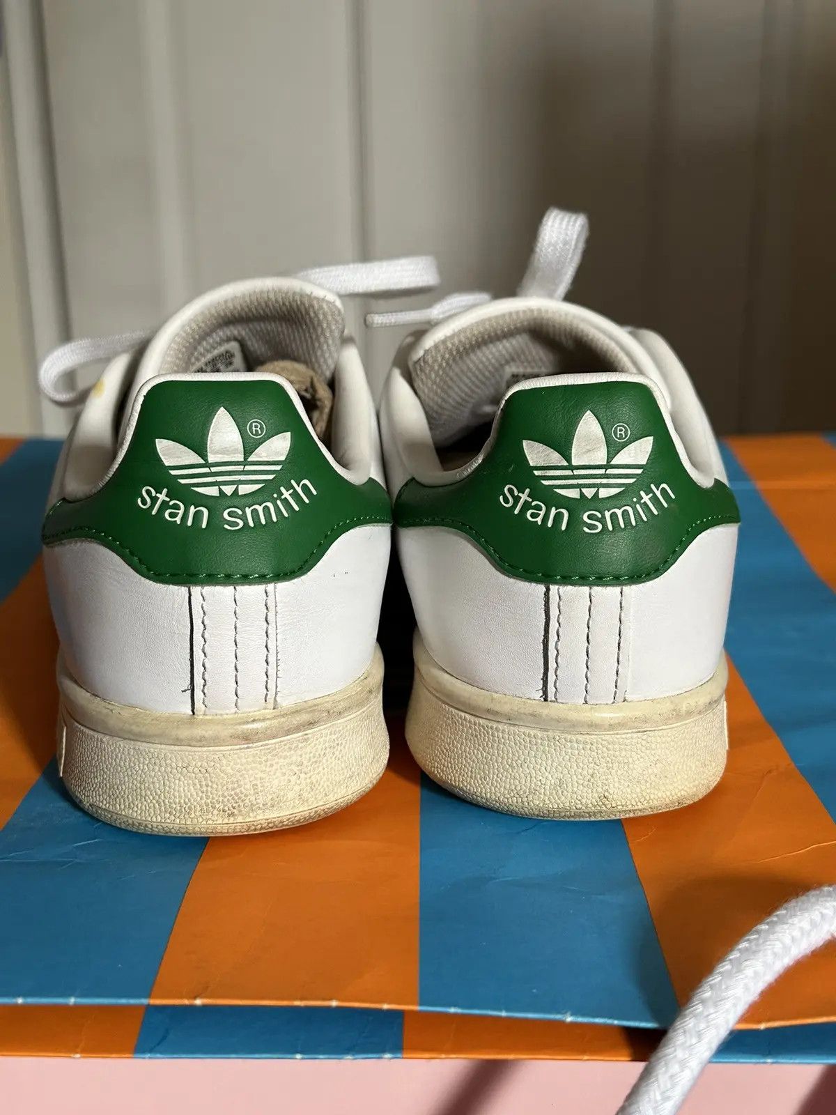 Adidas STAN SMITH SHOES (2015) Size US 5 / EU 37 - 7 Thumbnail
