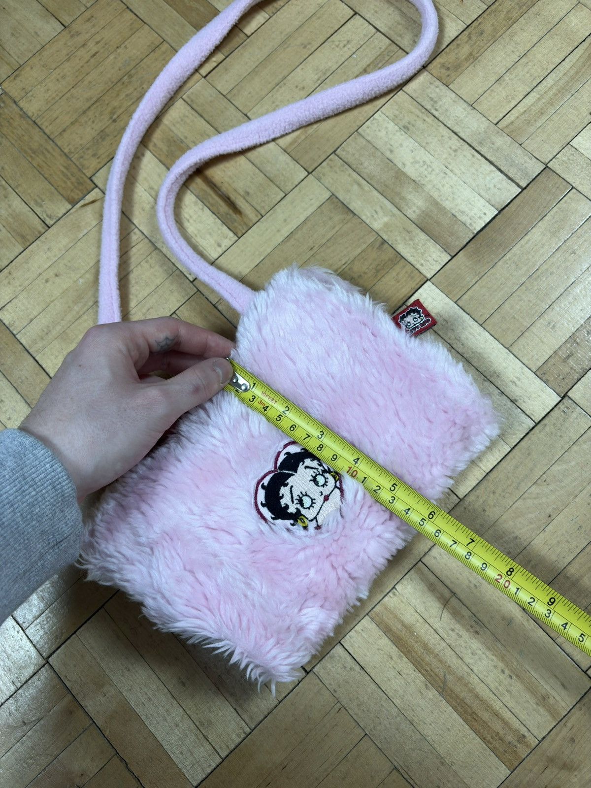 Other 2005 00s Vintage Y2K OG Betty Boop Pink Fuzzy Handwarmer bag Size ONE SIZE - 10 Thumbnail