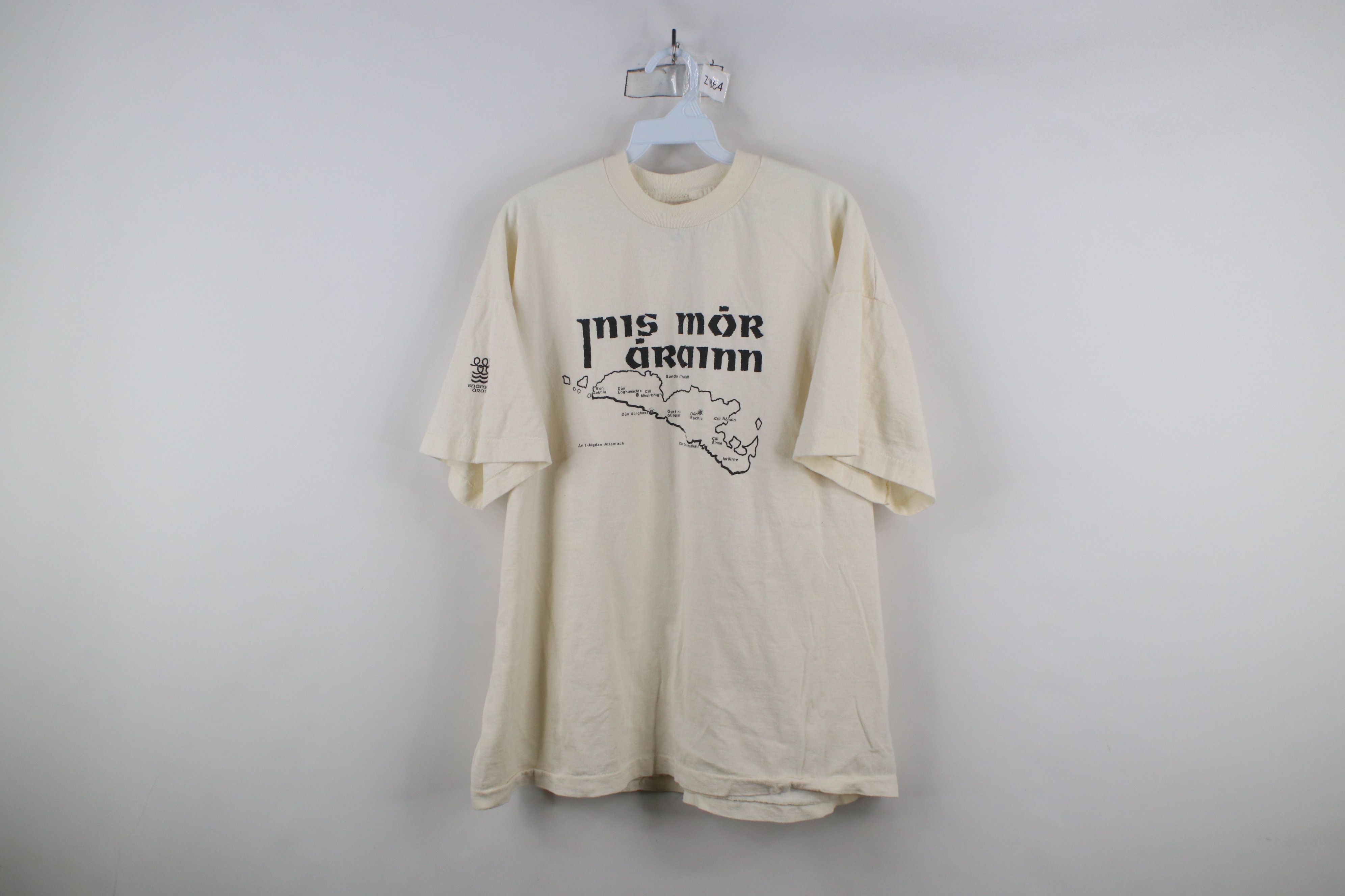 Vintage Vintage 90s Inis Mor Arainn Inishmore Ireland T-Shirt Cream Size US XXL / EU 58 / 5 - 1 Thumbnail