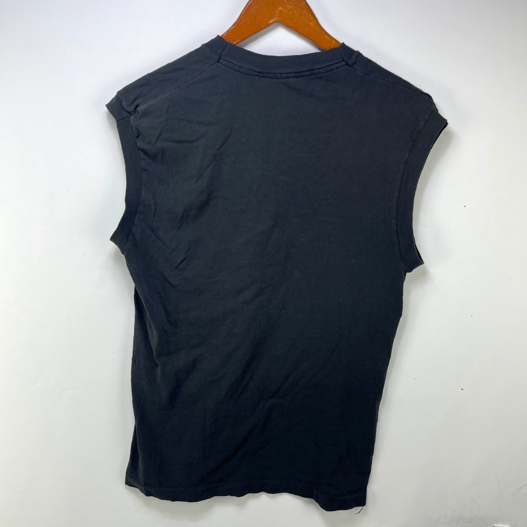 Vintage VINTAGE Sun Faded Blank Black Sleeveless Shirt M Size US M / EU 48-50 / 2 - 7 Thumbnail