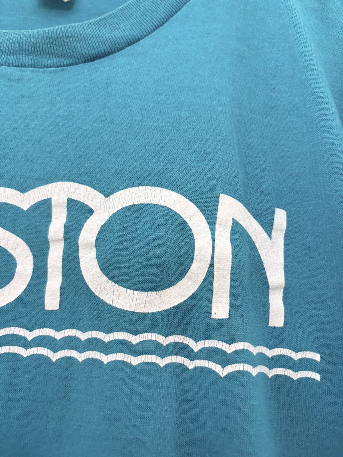 Vintage 80’s Boston, Massachusetts Vintage Faded Blue Tee Size US M / EU 48-50 / 2 - 5 Thumbnail