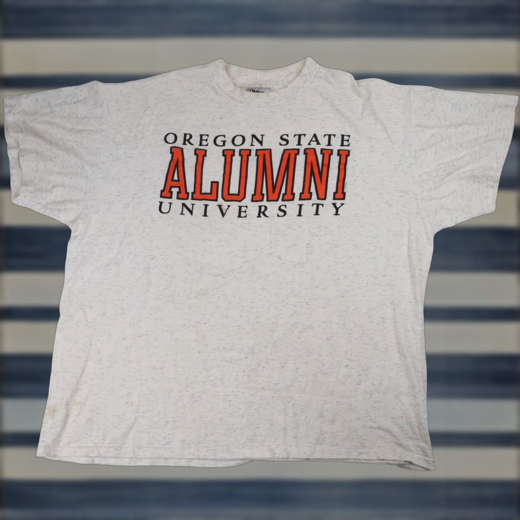 Vintage VINTAGE Oregon State Beavers Alumni University Shirt XXL Mens Gray Graphic T Shirt Size US XXL / EU 58 / 5 - 1 Thumbnail