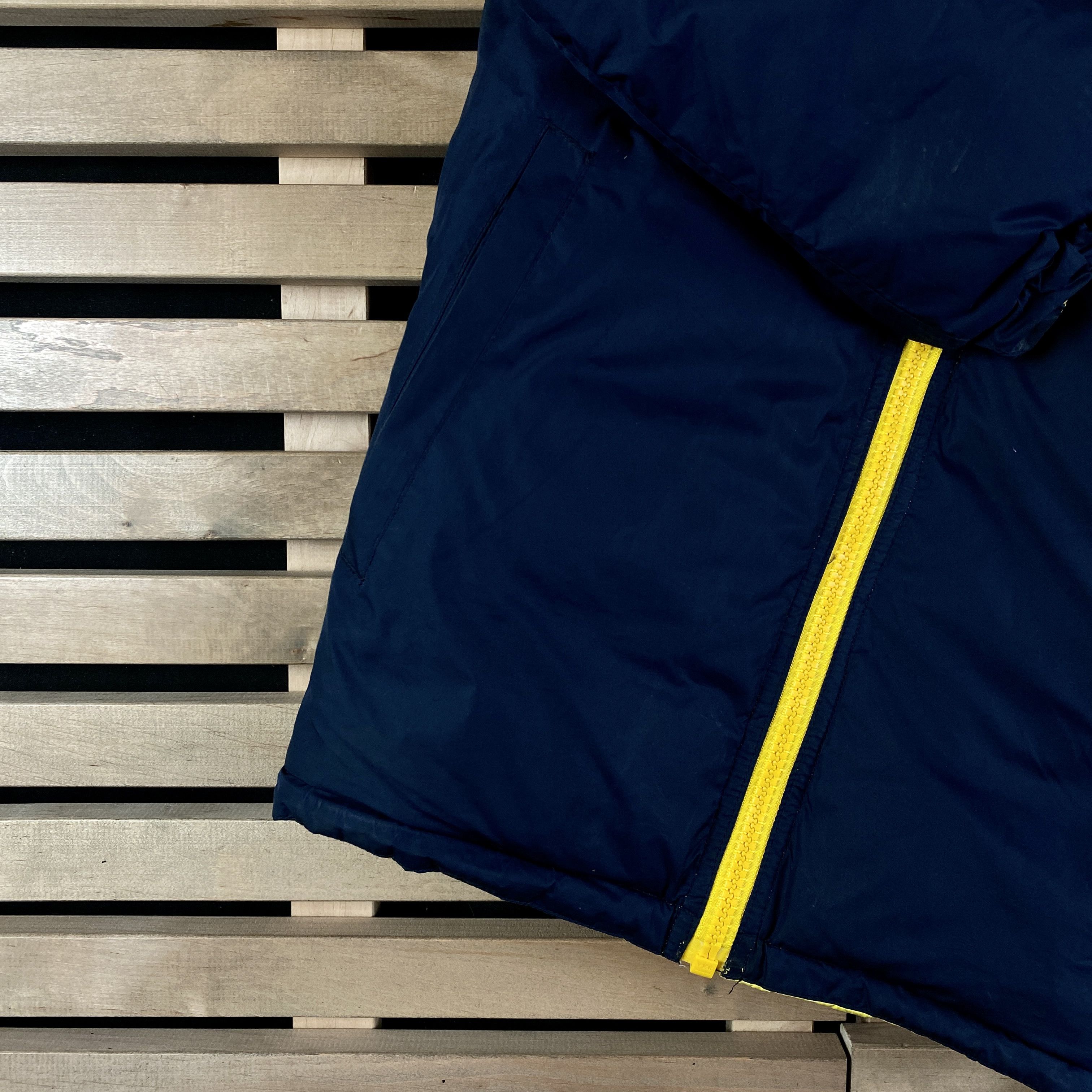 Helly Hansen Mens Reversible Puffer Jacket Helly Hanson Vintage Size S Size US S / EU 44-46 / 1 - 3 Thumbnail