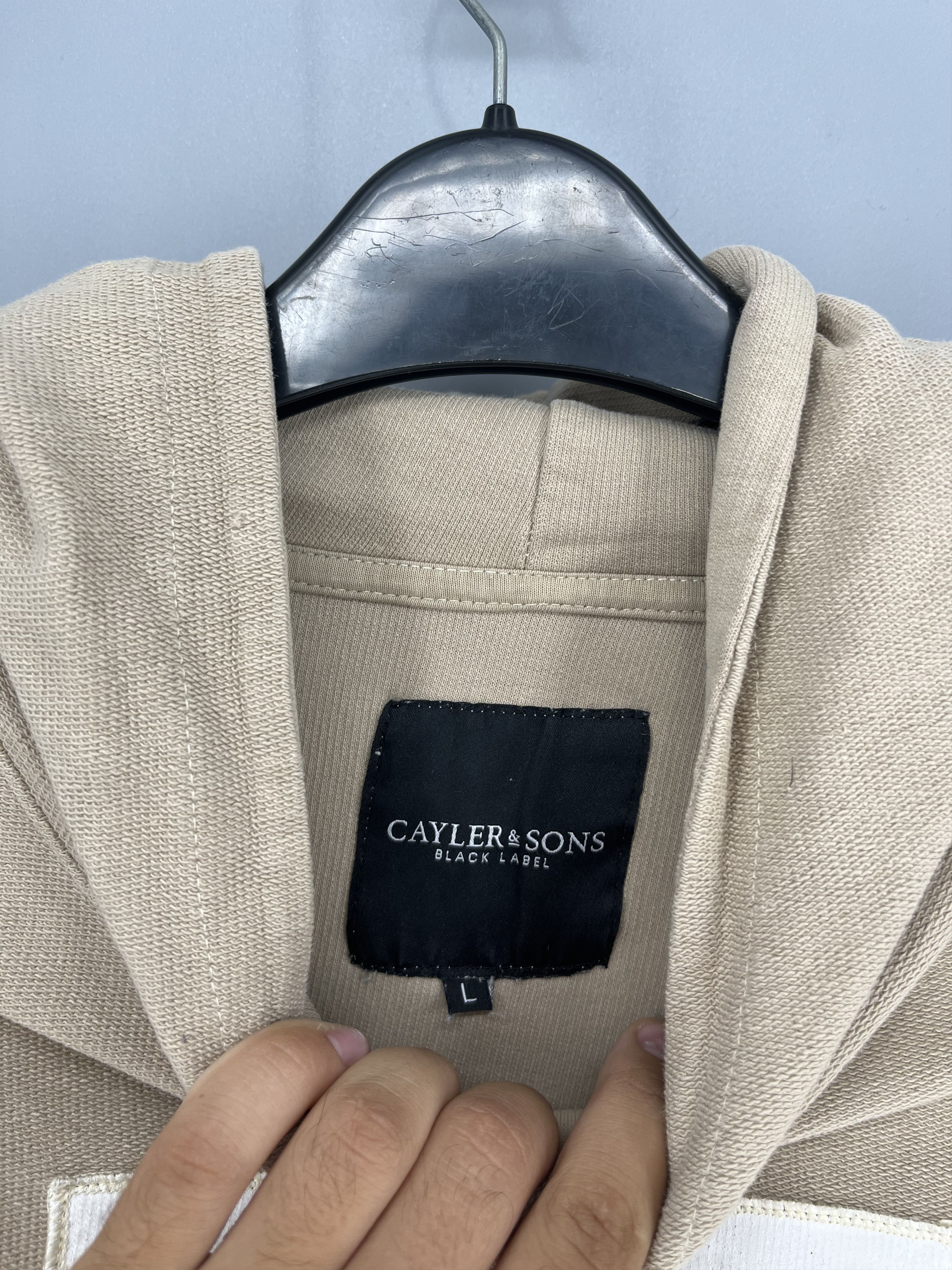 Cayler and Sons Vintage Y2K Cayler and Sons Hoodie Streetwear Style Size US L / EU 52-54 / 3 - 11 Thumbnail